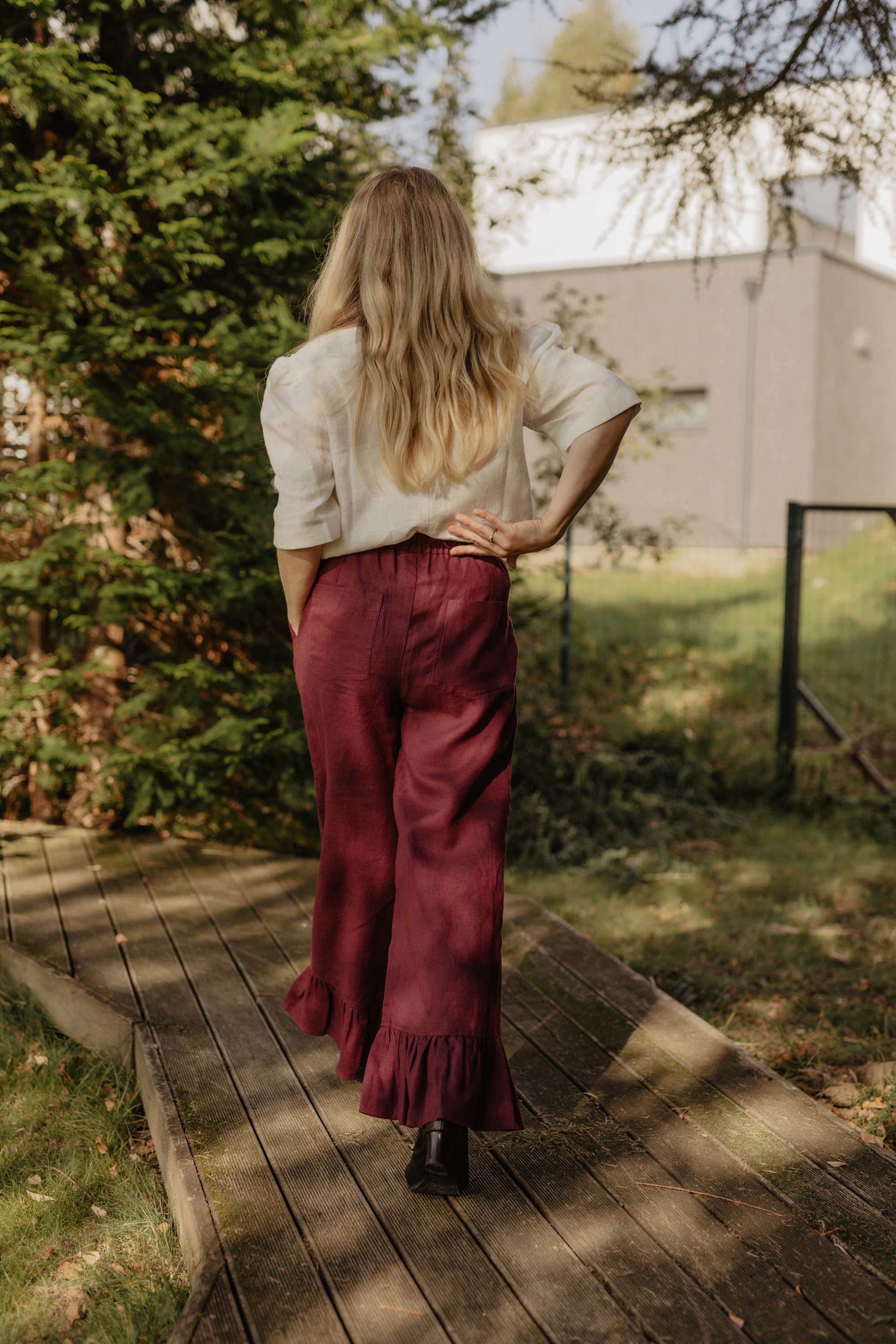 Laumė linen Linen Bottoms Biarritz pantalon en lin prune lune XS