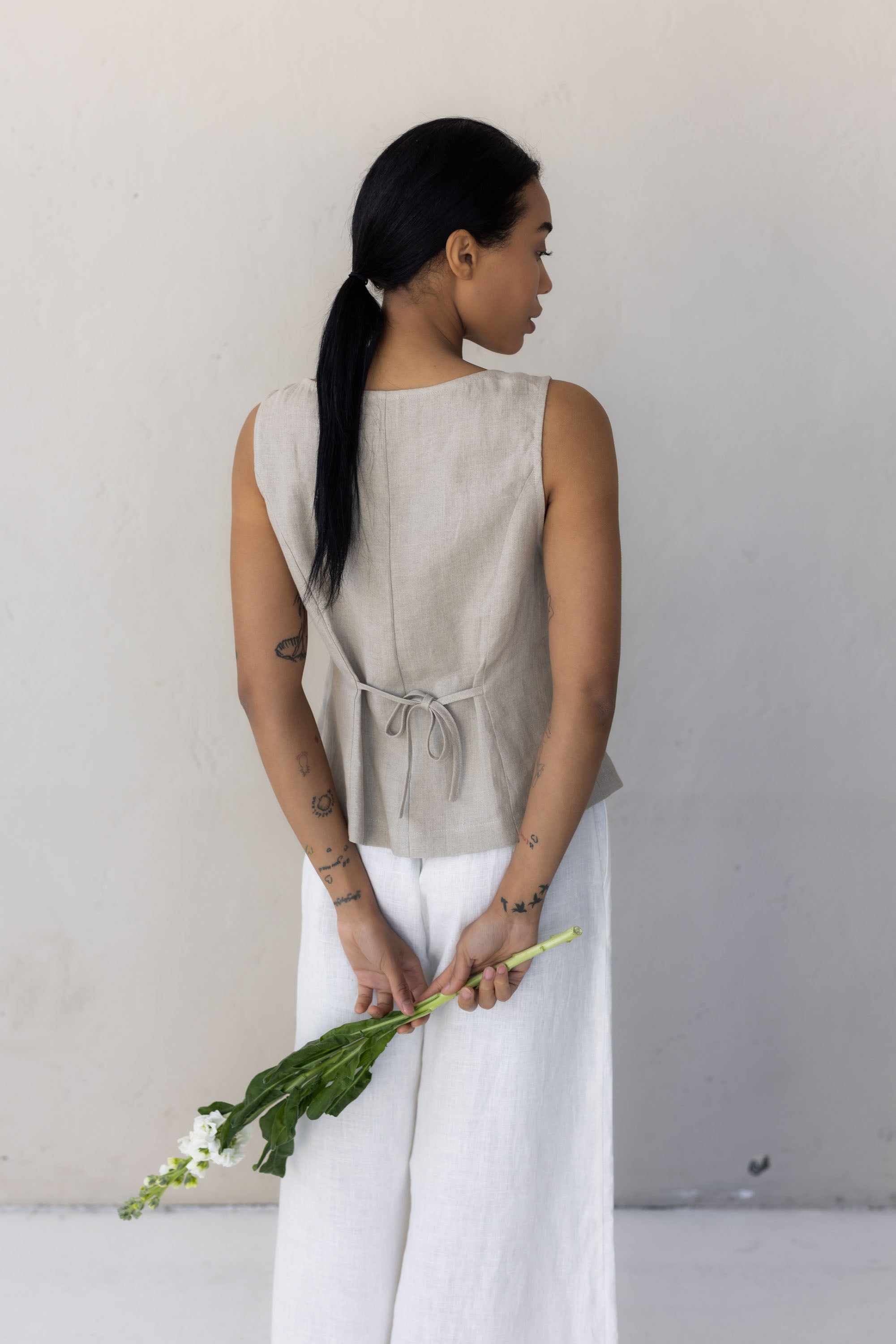 Laumė linen Linen Tops Dusk gilet en lin vert à carreaux