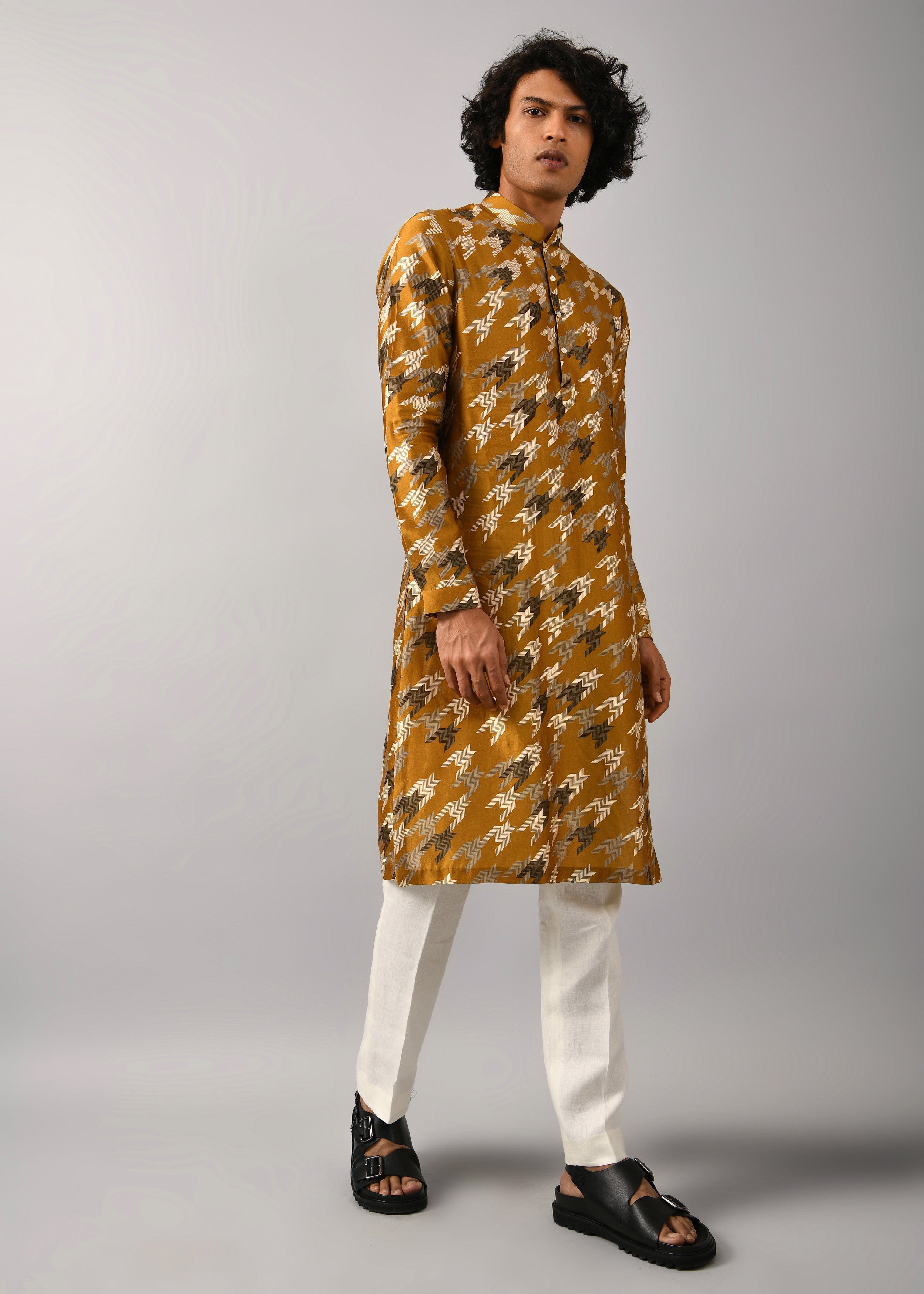 COUNTRYMADE Kurtas Houndstooth Silk Printed Kurta S à XXL soie moutarde