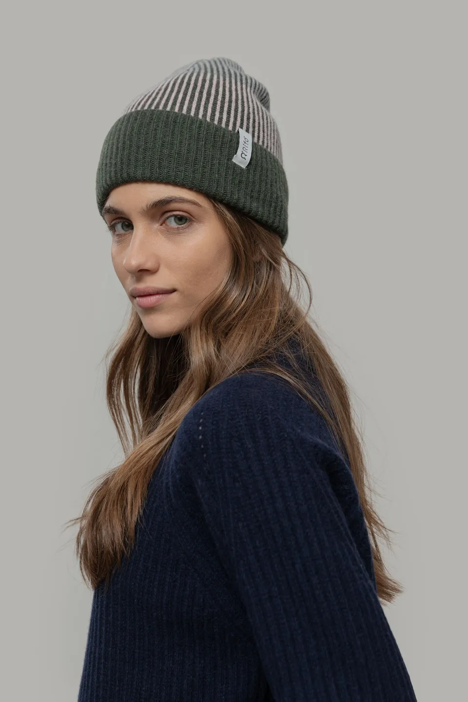 Sourire Multicolore Bonnets Bonnet Vanda bonnet orange unisexe cachemire recyclé