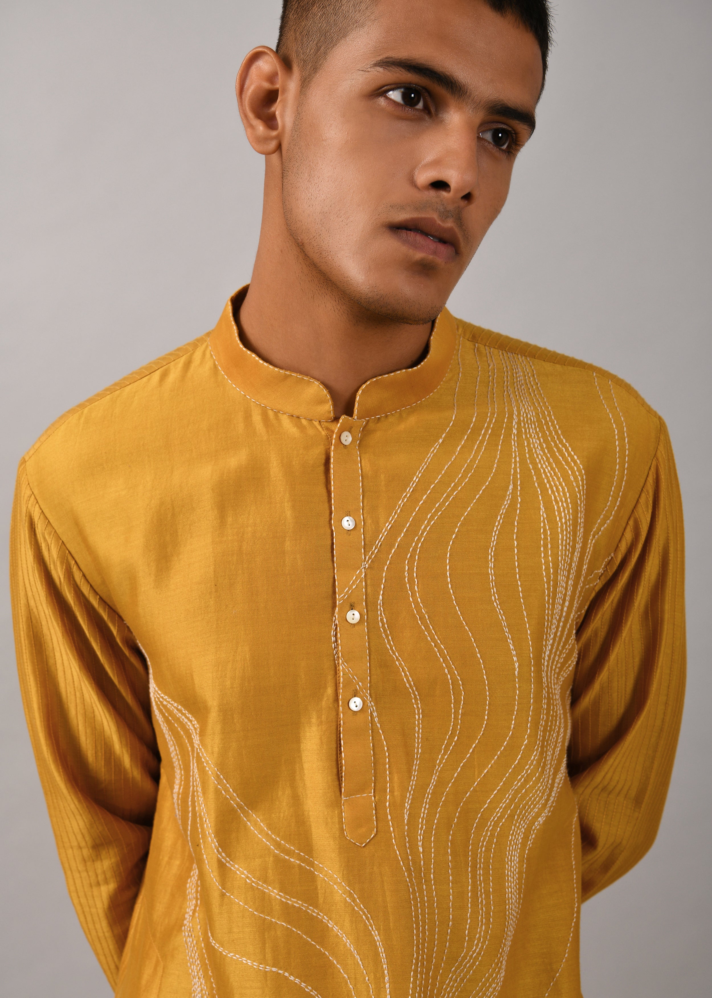 COUNTRYMADE Kurtas Horizon Hand Embroidered Kurta Set kurta moutarde 2 pièces