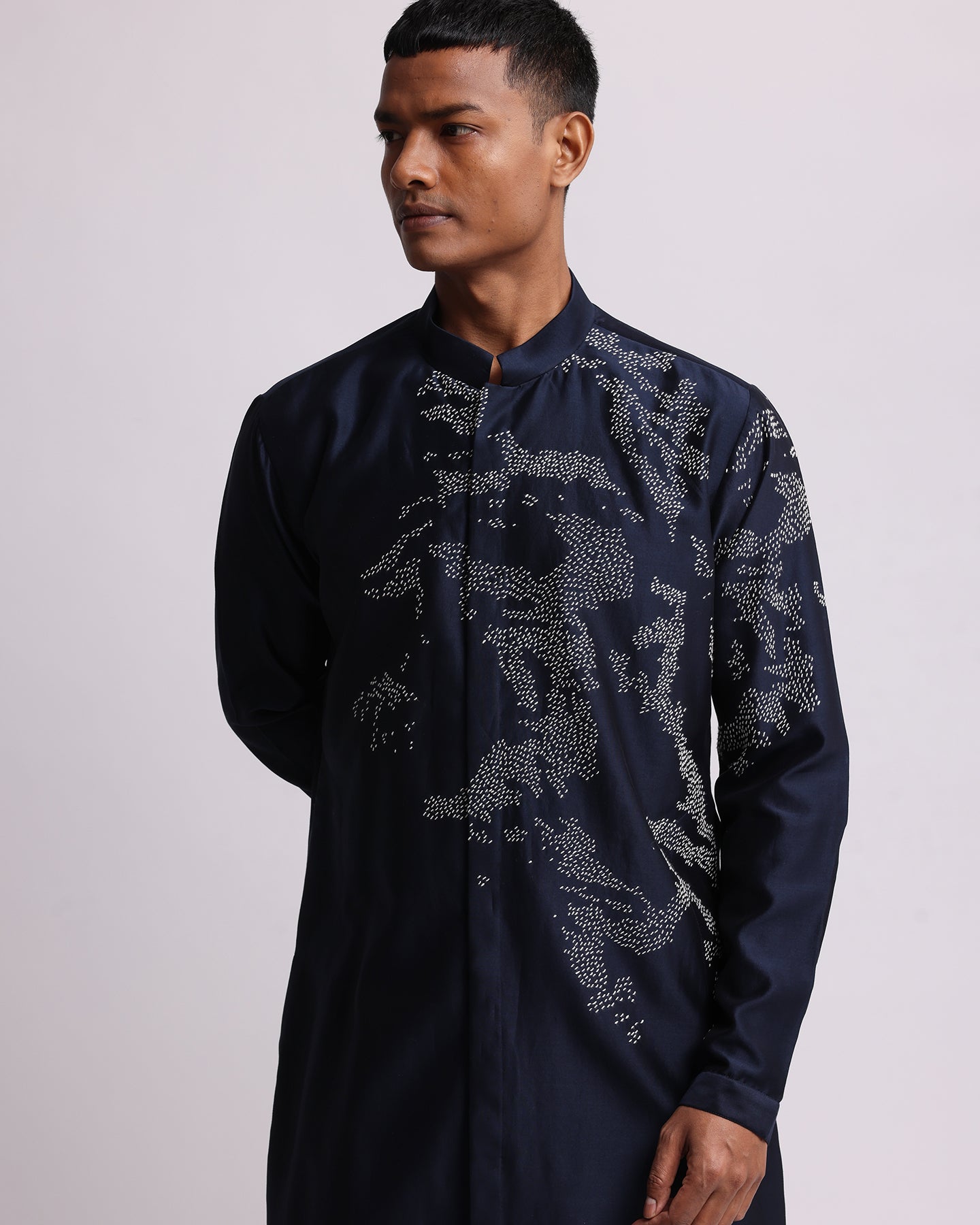COUNTRYMADE Kurtas Shadow Camo Placement Kurta Set kurta bleu marine 2 pièces brodé