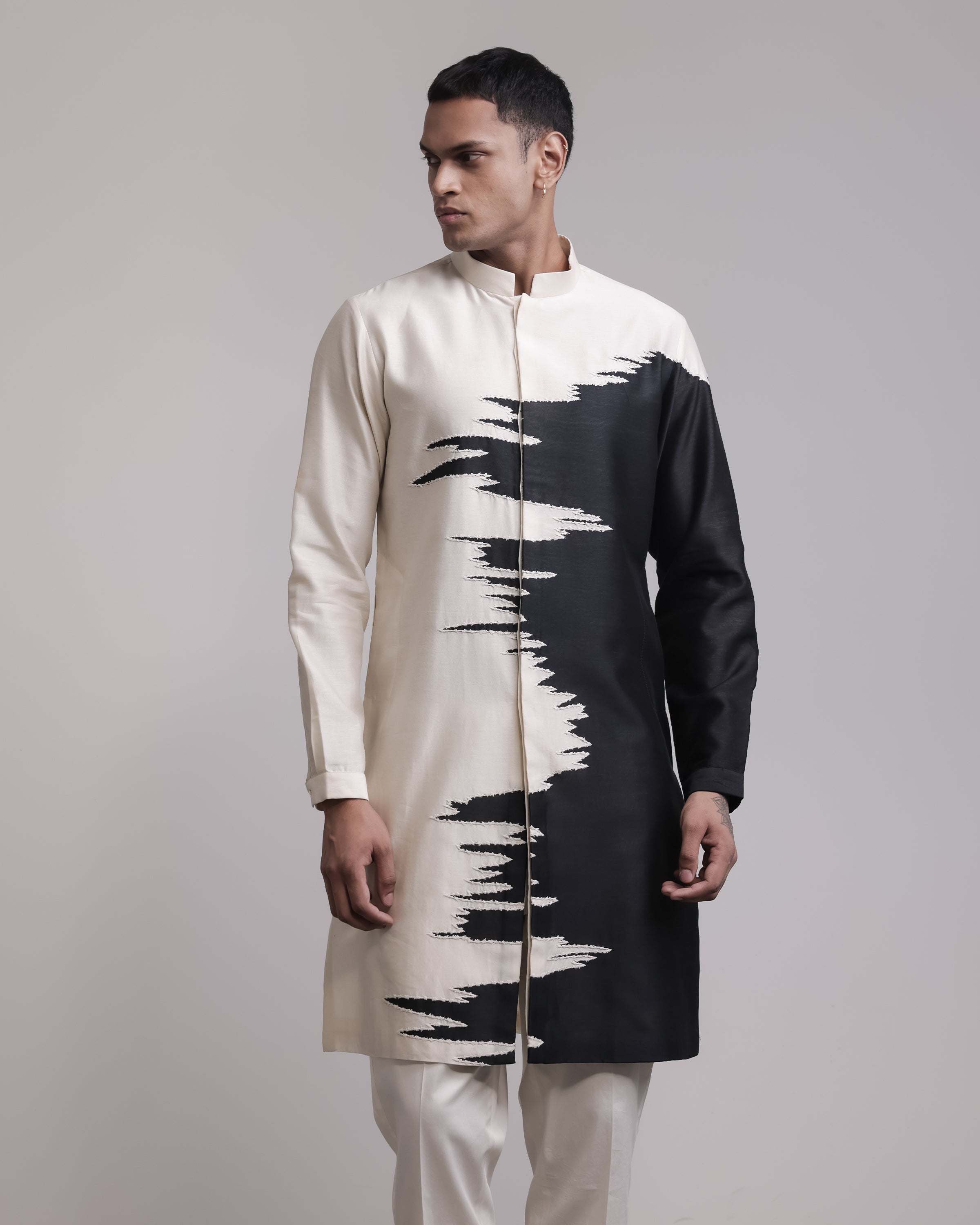 COUNTRYMADE Kurtas Frozen Motion Kurta Set ensemble kurta appliqué soie