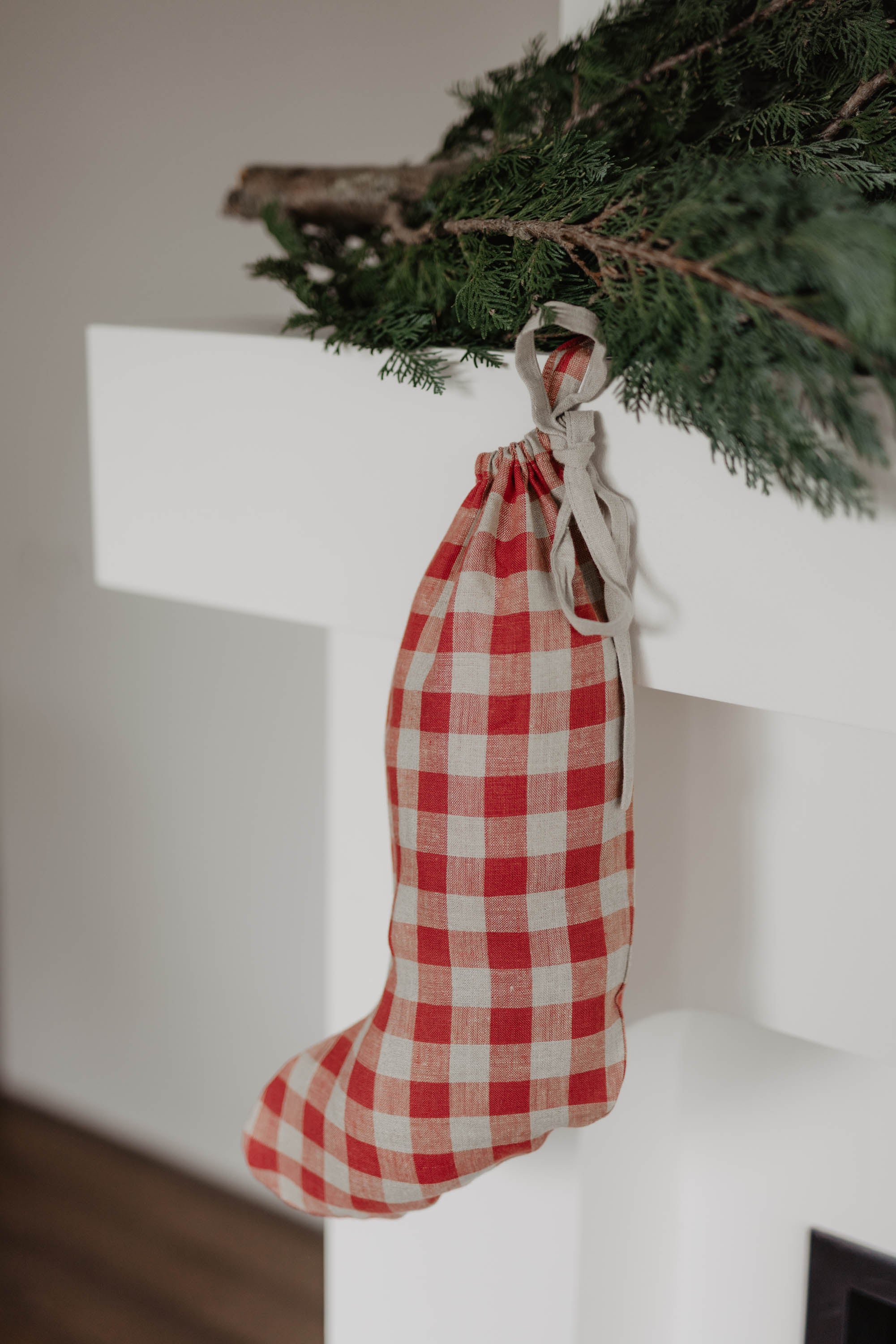 Laumė linen Christmas Linen Christmas Stocking chaussette de Noël à cordon carreaux verts