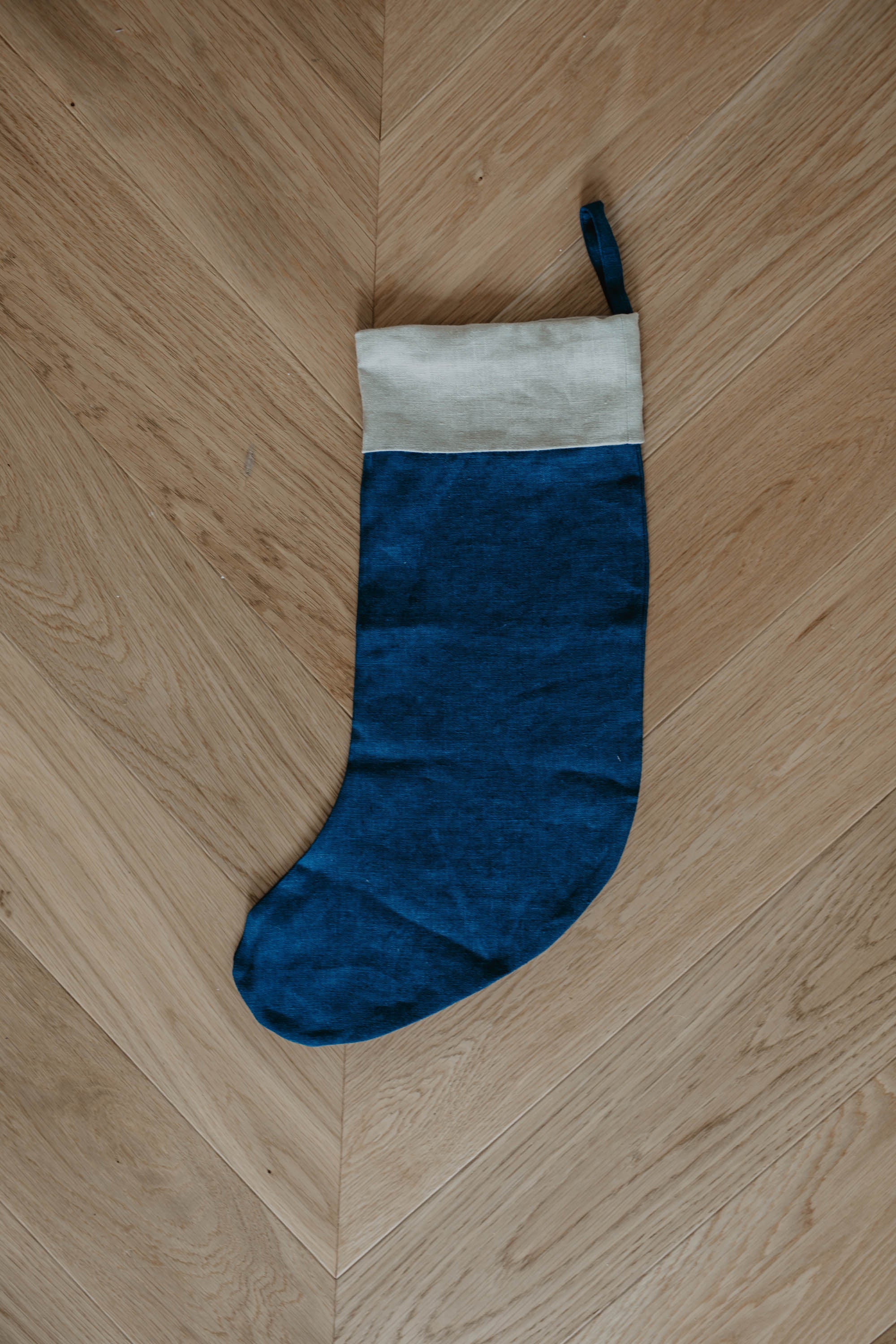 Laumė linen Christmas Linen chaussette de Noël en lin avec revers simple