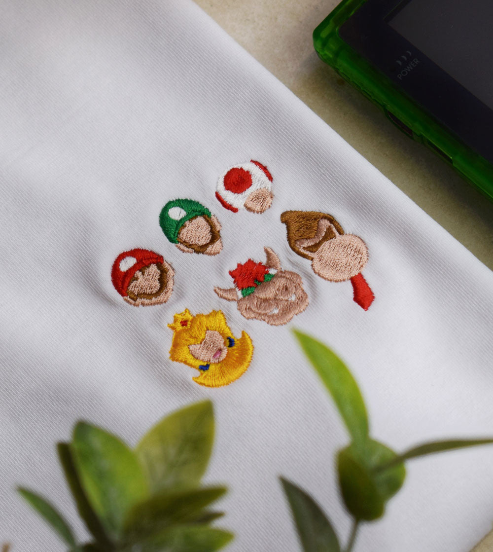 Juste Un T-shirt T-shirts Brodés Univers Mario T-shirt brodé jeu vidéo