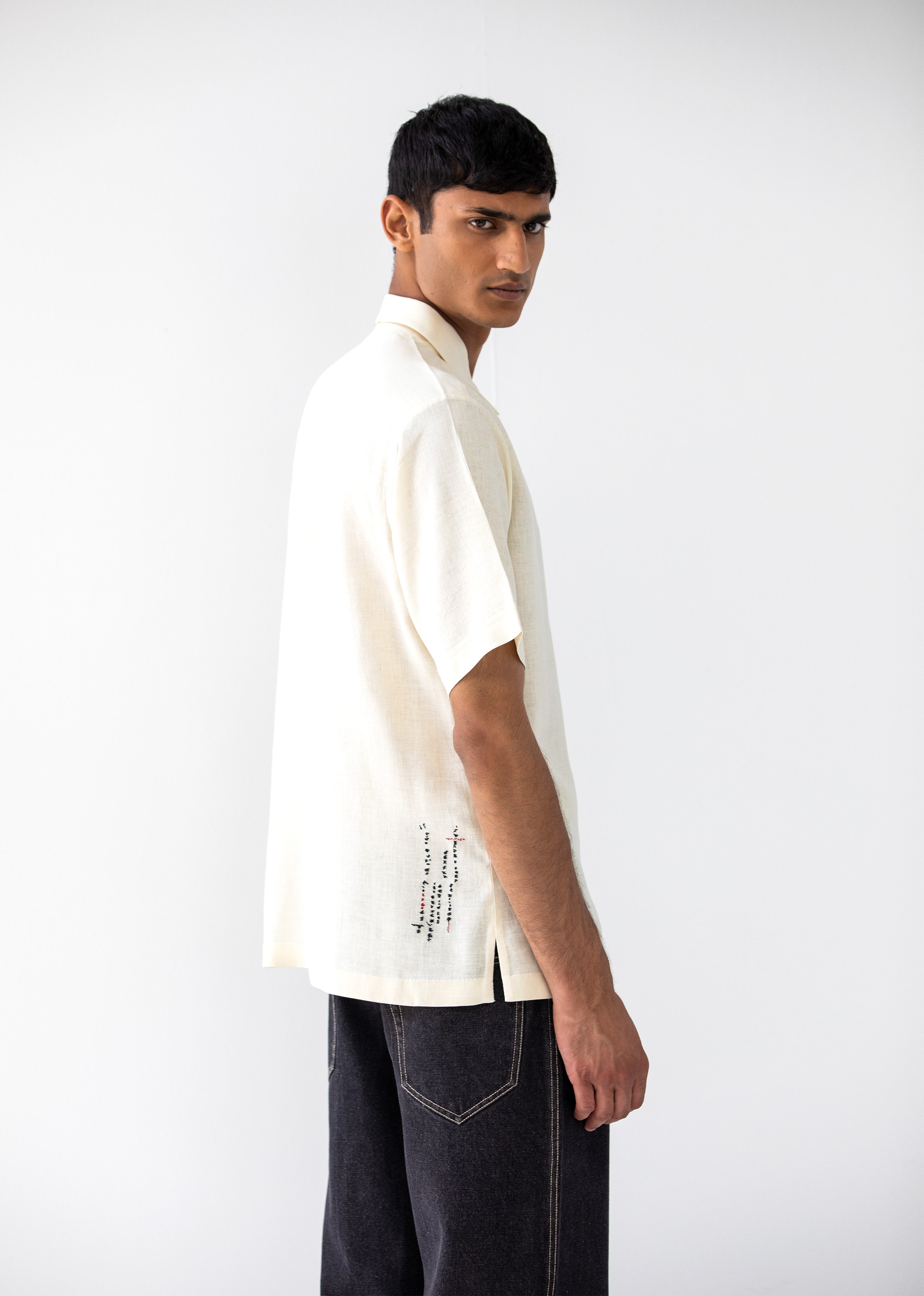 COUNTRYMADE Shirts ASEMIC HALF-SLEEVED SHIRT chemise ivoire brodée