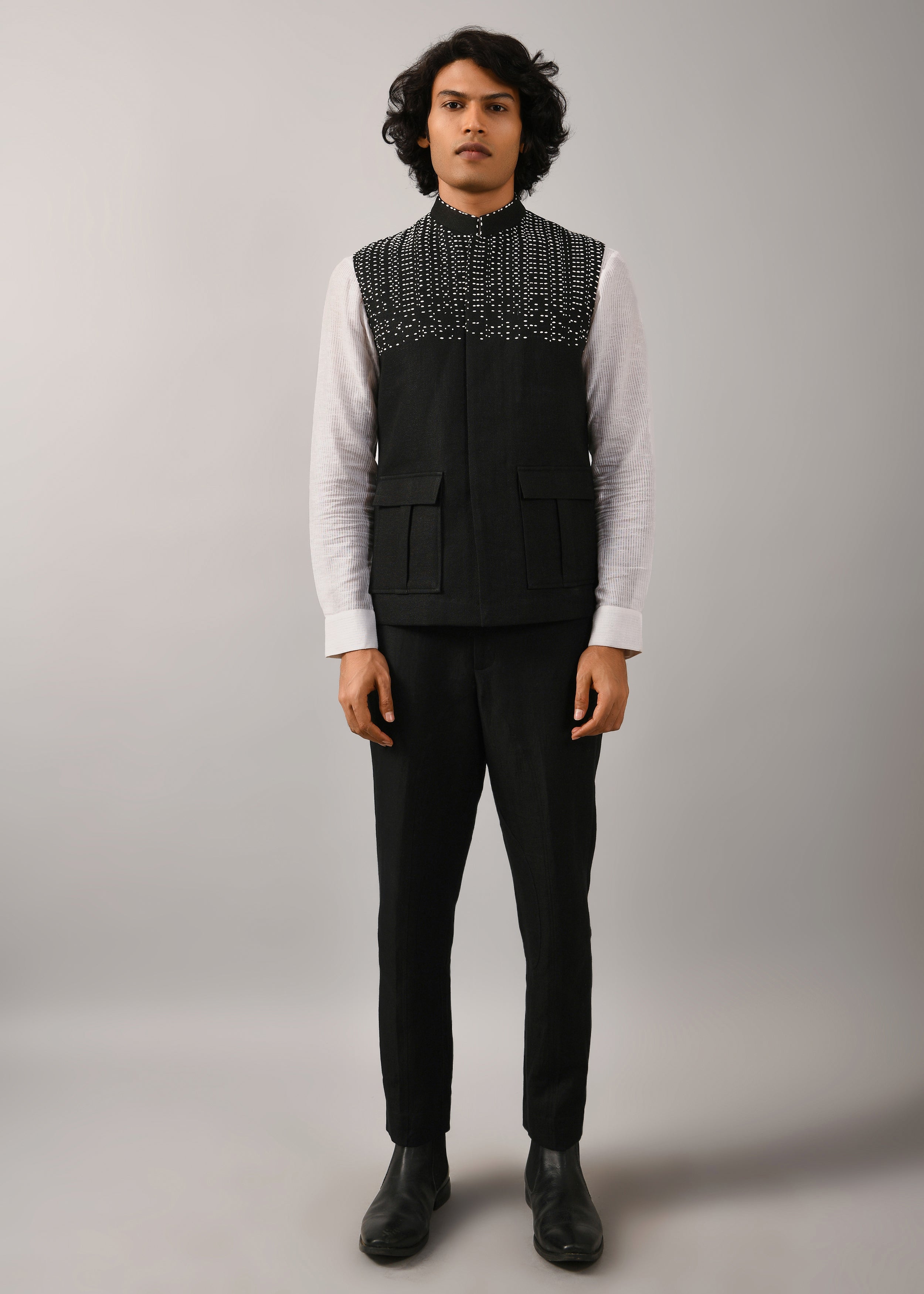 COUNTRYMADE Nehru Jackets Morse Code Bundi bundi noire brodée
