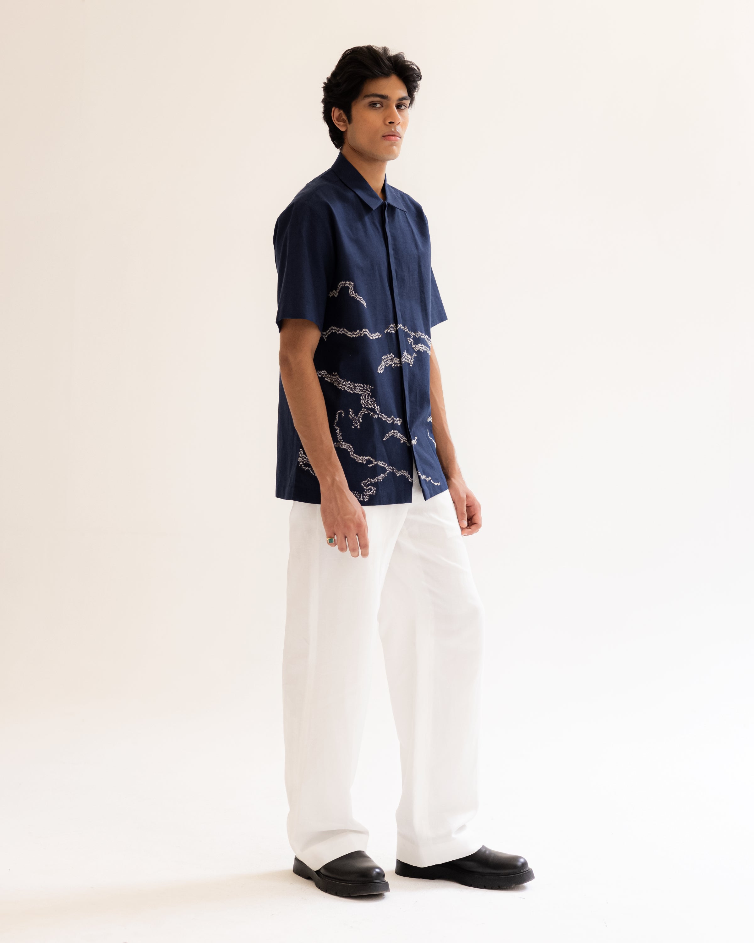 COUNTRYMADE Shirts Trail marker Half Shirt chemise en lin brodée