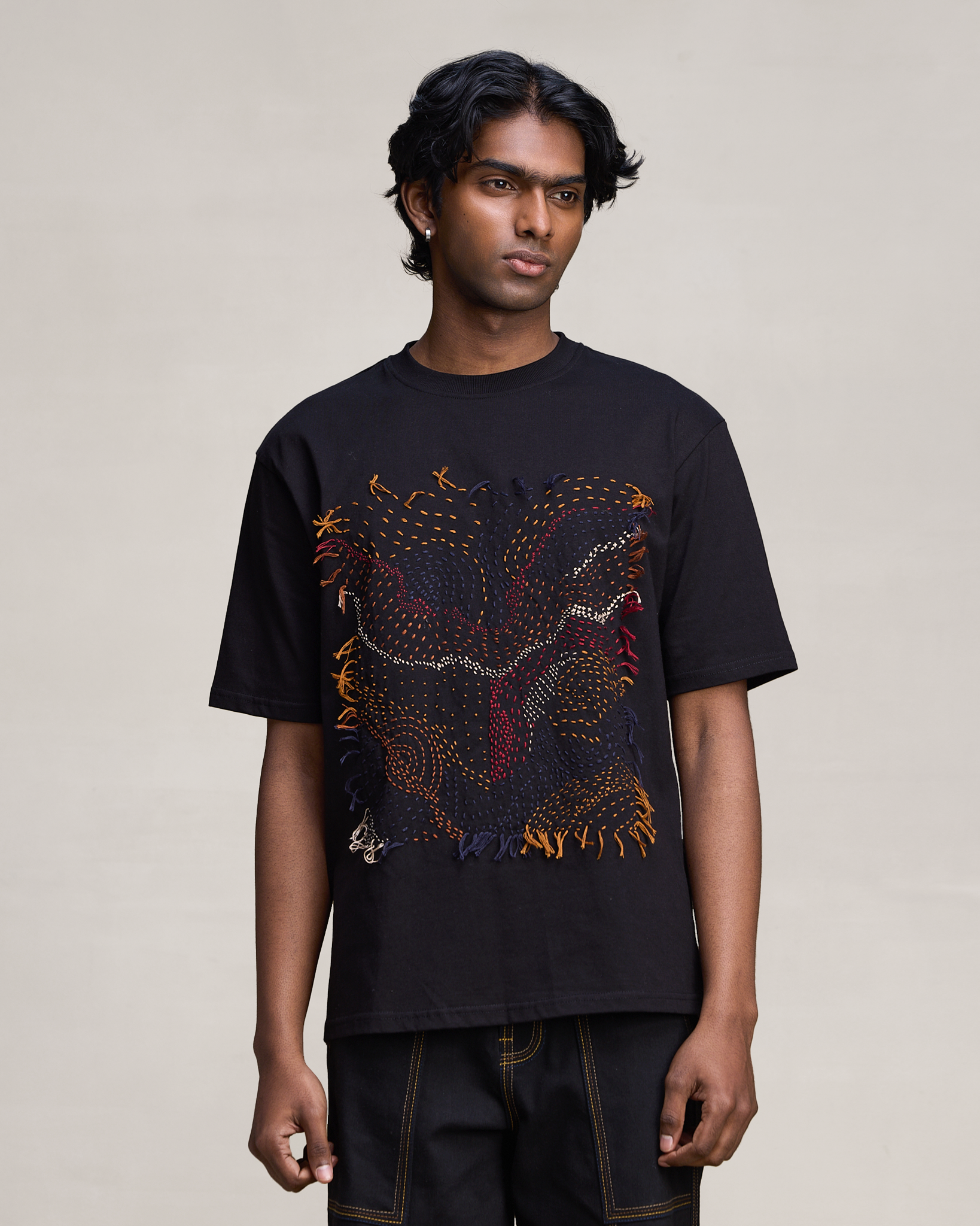 COUNTRYMADE T-shirts HEATMAP STITCH T SHIRT T-shirt noir brodé