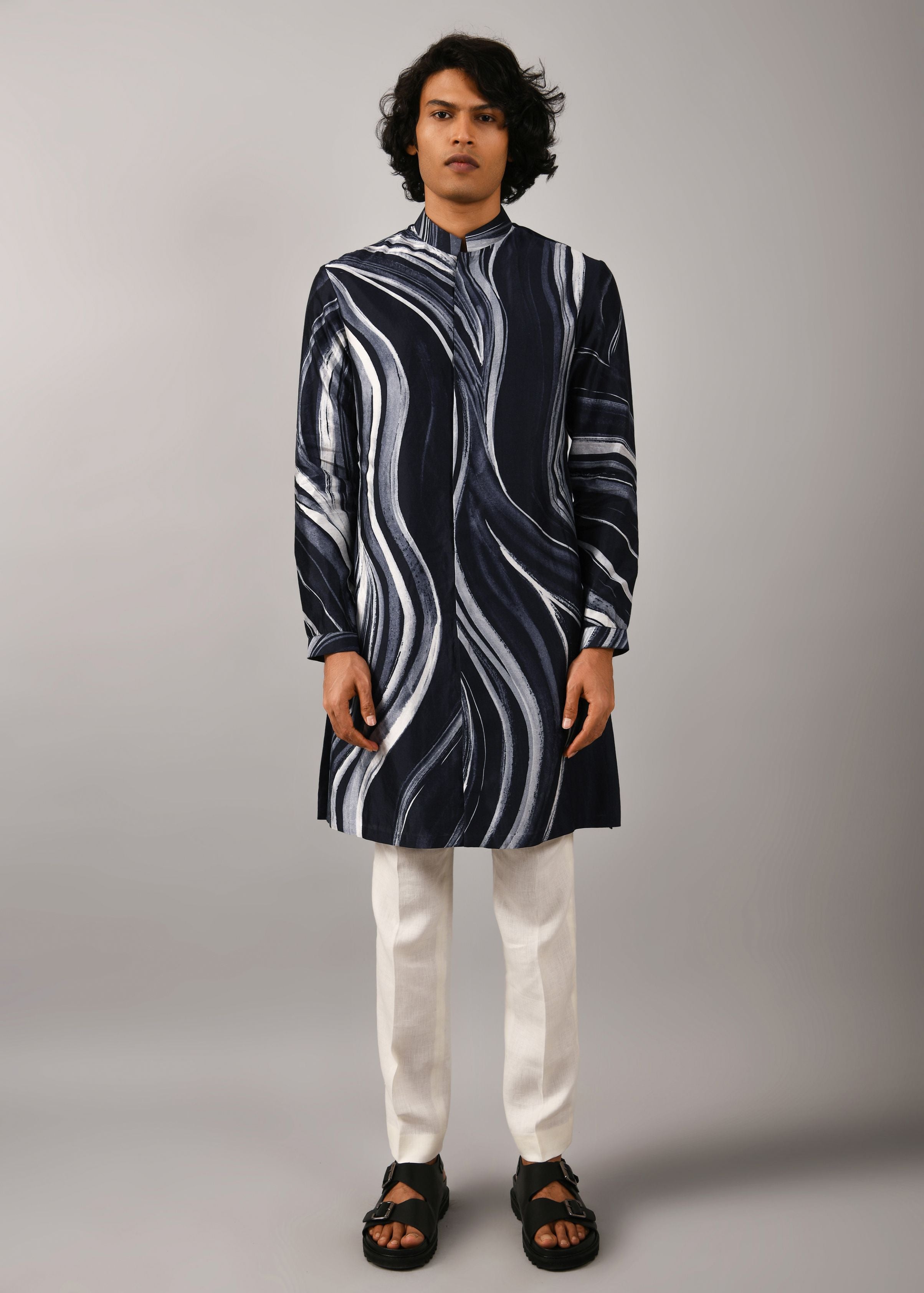 COUNTRYMADE Kurtas Airborne Strokes Open Front Kurta kurta bleu marine imprimé