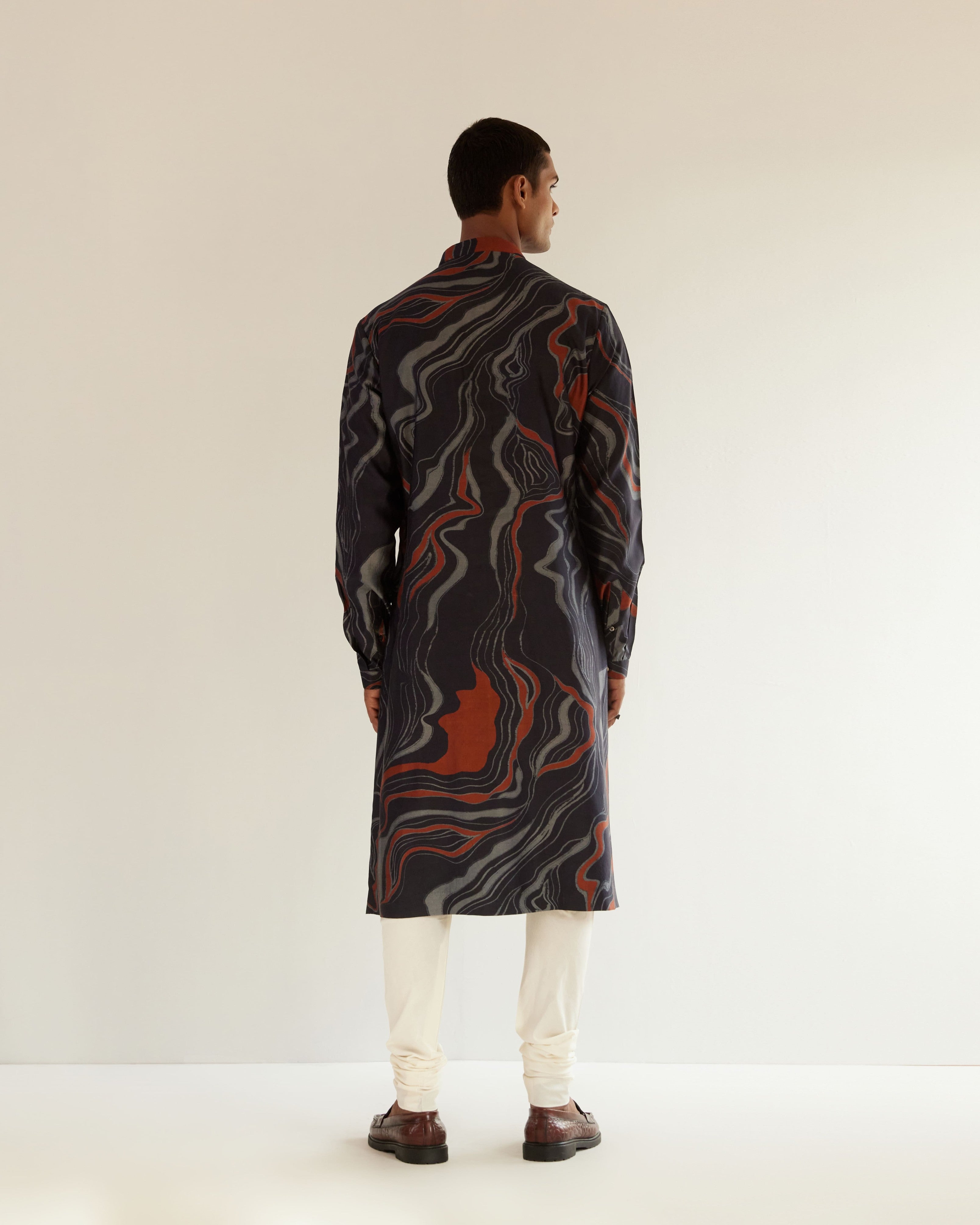 COUNTRYMADE Kurtas Infinity Print Kurta bleu marine sur mesure
