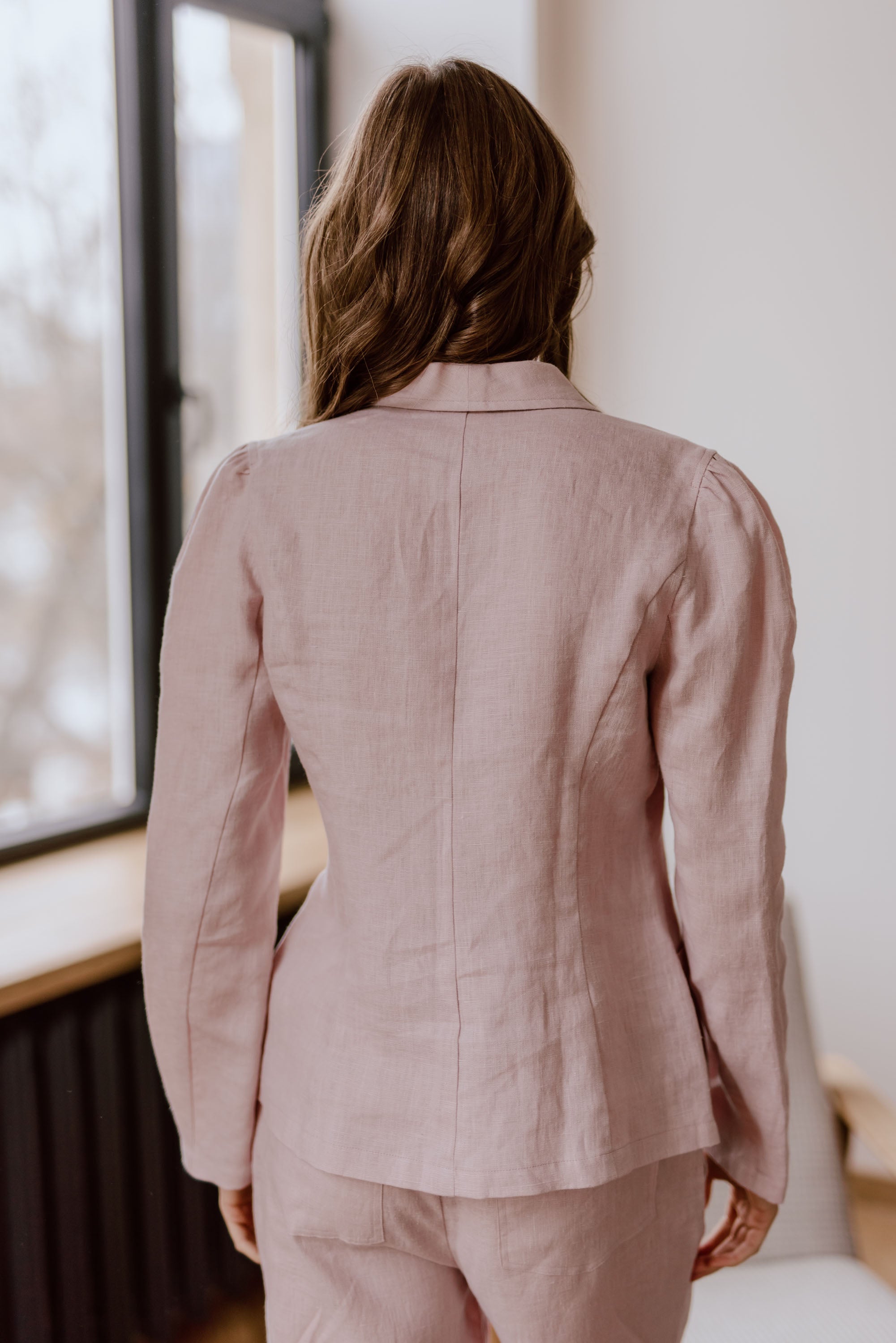 Laumė linen Linen Jackets Neringa blazer en lin vert forêt