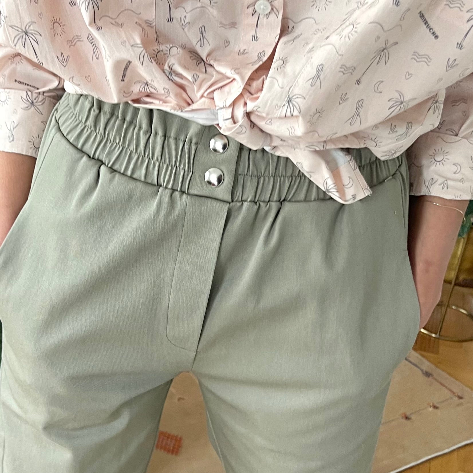 PANTRUCHE Pantalons GIPSY pantalon carotte beige XS–XL coton stretch