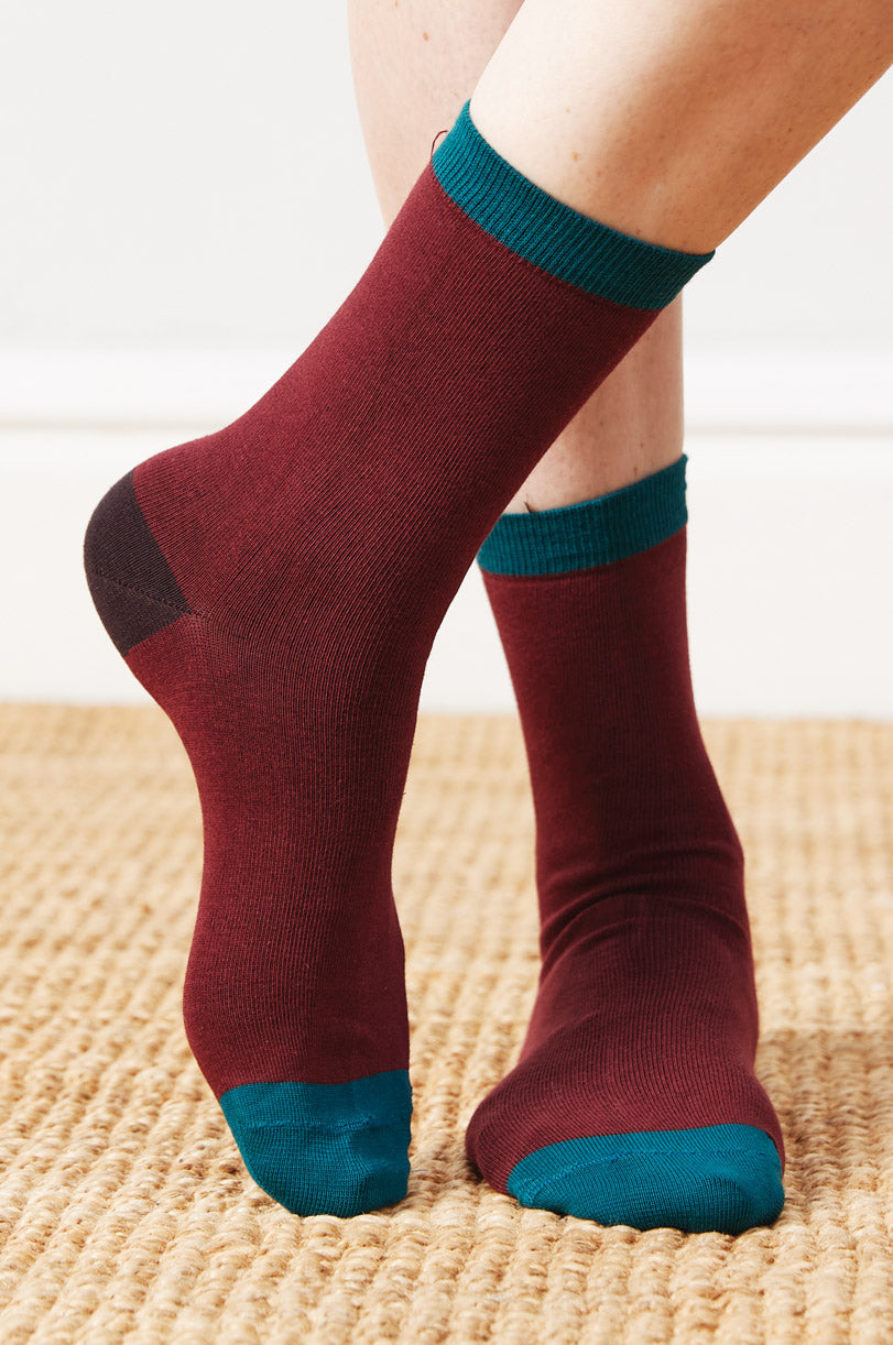 Nomads Clothing Chaussettes femme chaussettes unies raisin turquoise coton bio