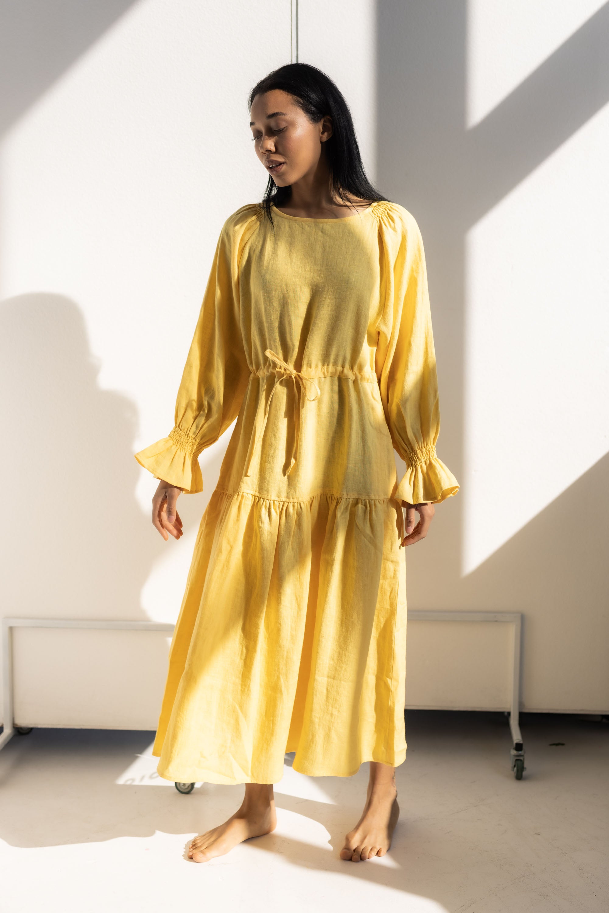 Laumė linen Linen Dresses Beatrix robe en lin midi à manches longues