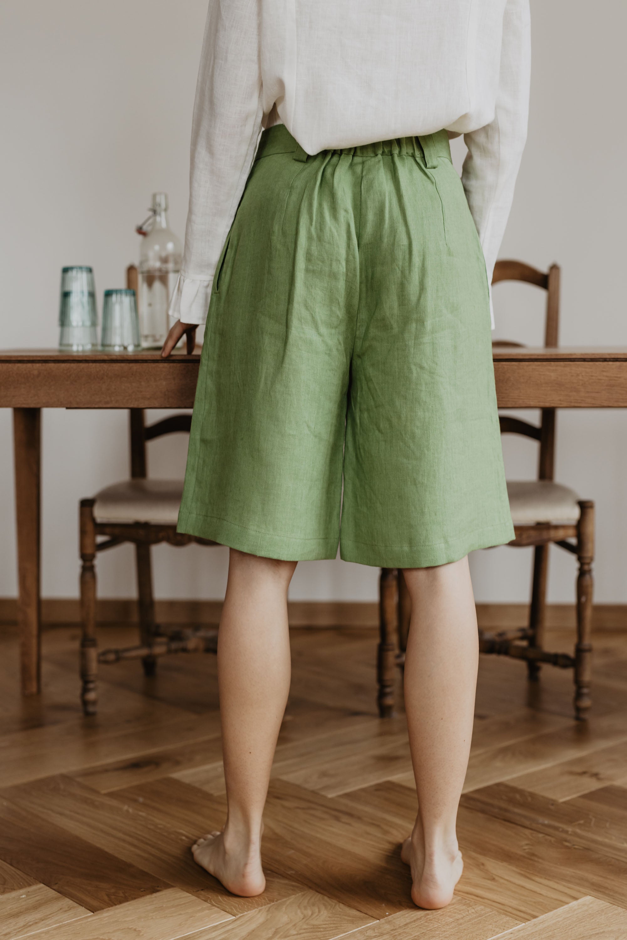 Laumė linen Linen Bottoms Palanga short en lin à rayures beiges