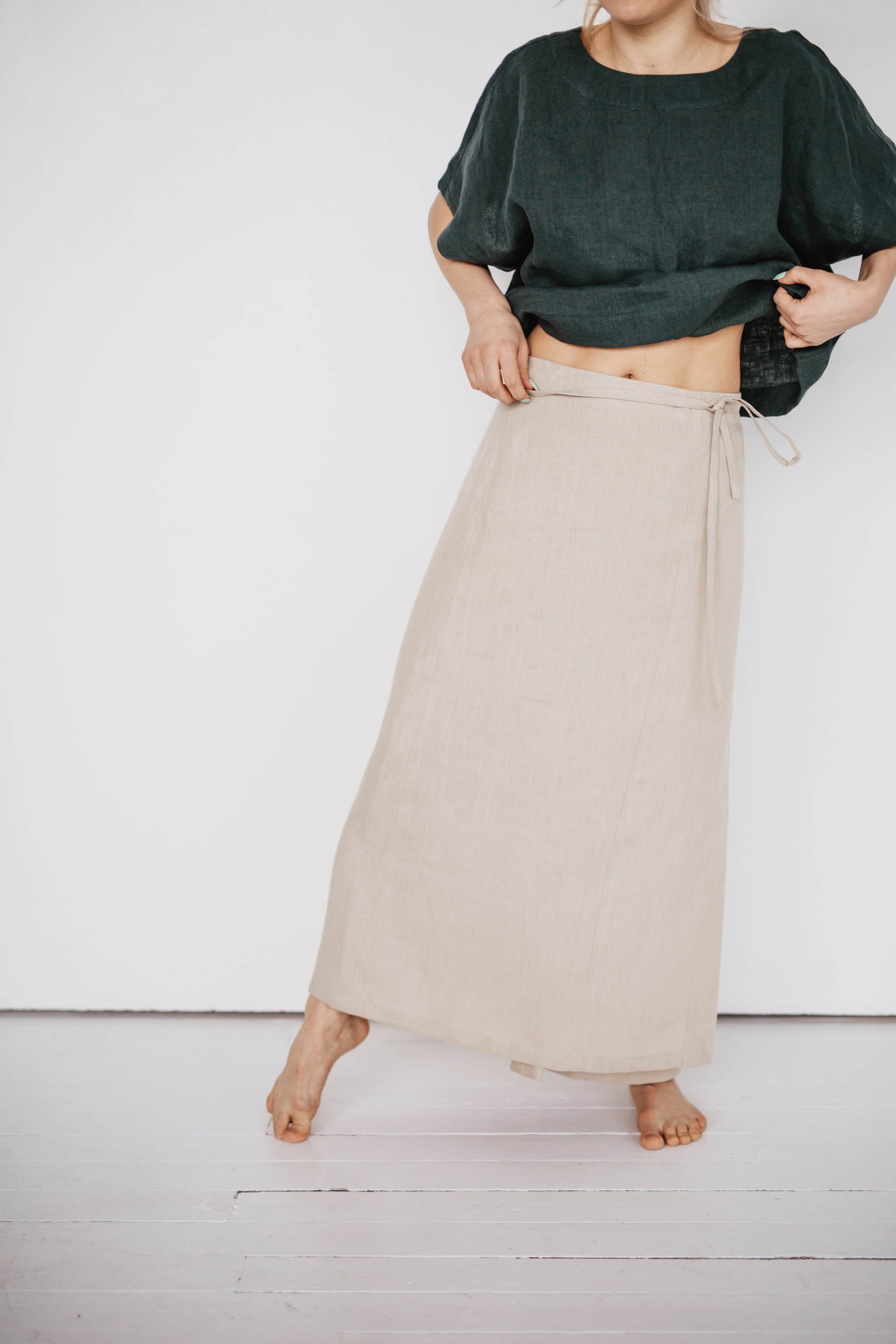 Laumė linen Linen Bottoms Women's linen skirt Vaiva, Oatmeal, jupe portefeuille en lin