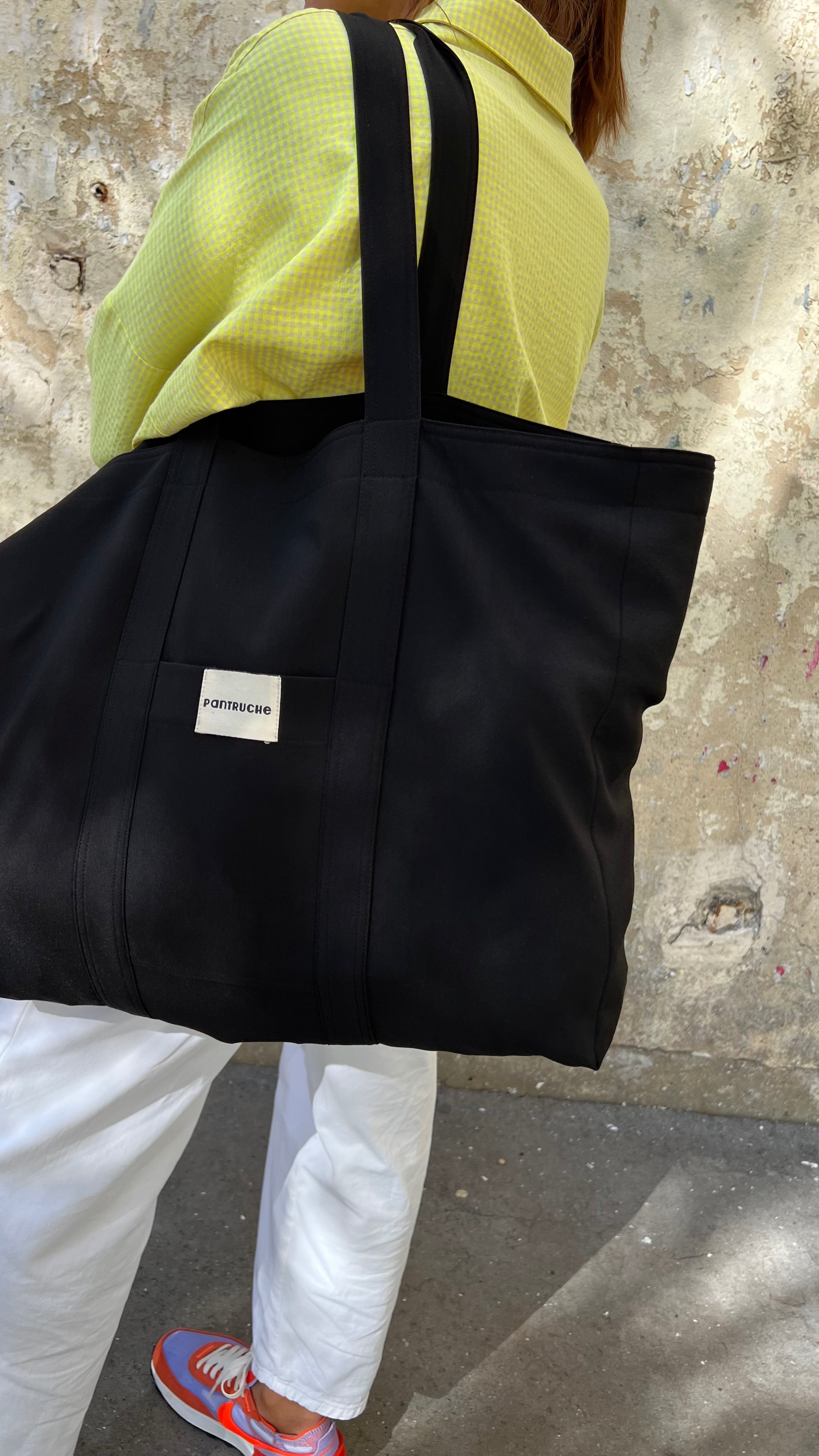 PANTRUCHE Sacs Cabas OTIS noir grand cabas doublé