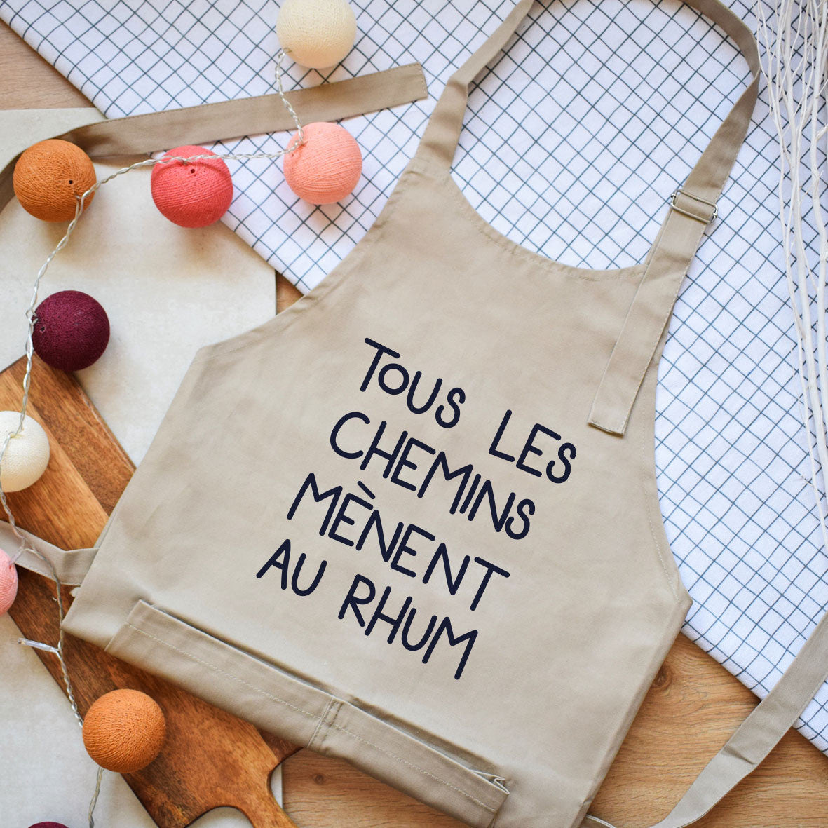 Juste Un T-shirt Tabliers Tablier - Tous les chemins mènent au rhum humour