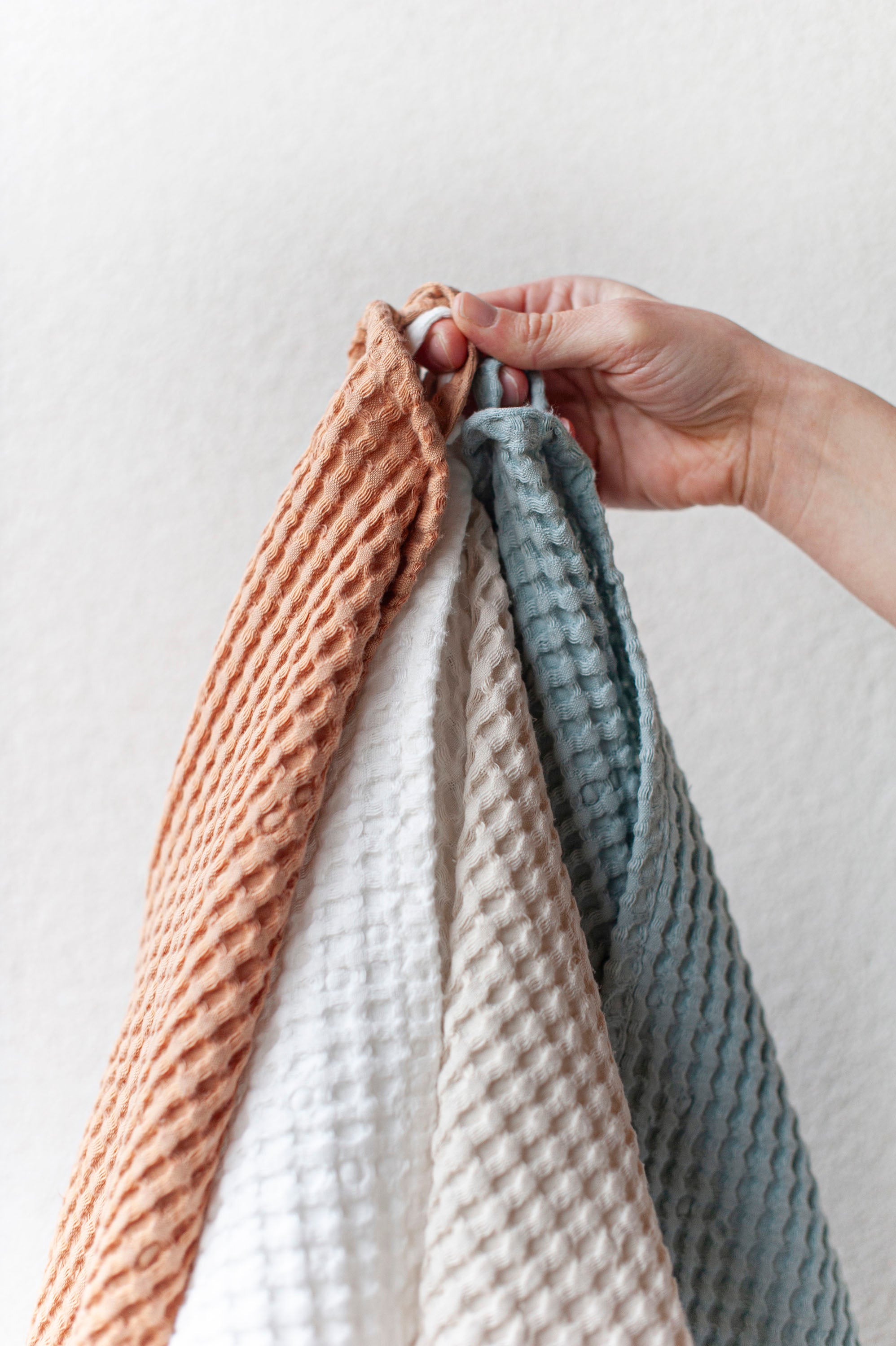 Laumė linen Home Edit Serviette visage gaufrée en lin et coton bleu ciel