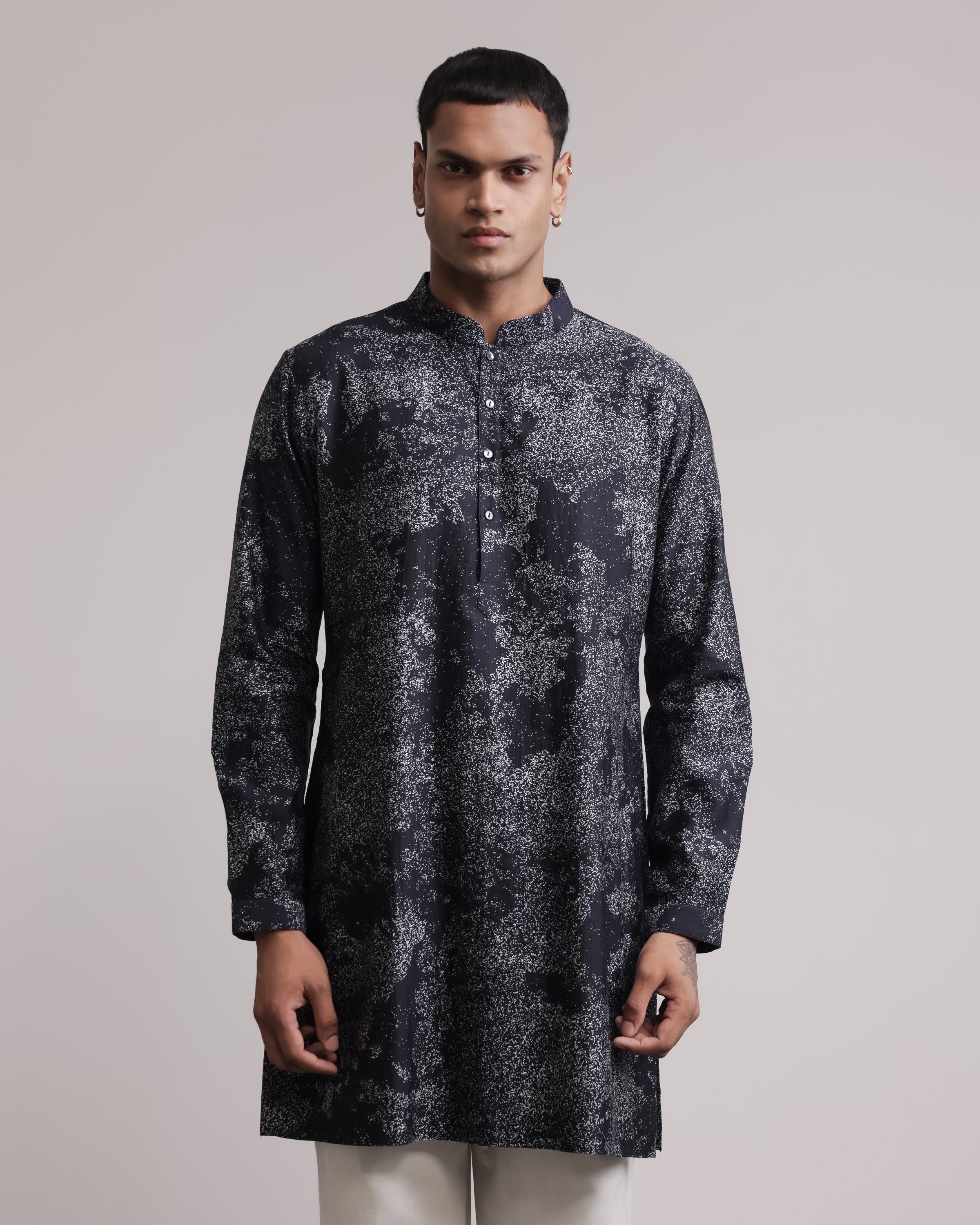 COUNTRYMADE Kurtas Dust Print Silk Kurta kurta en soie imprimée