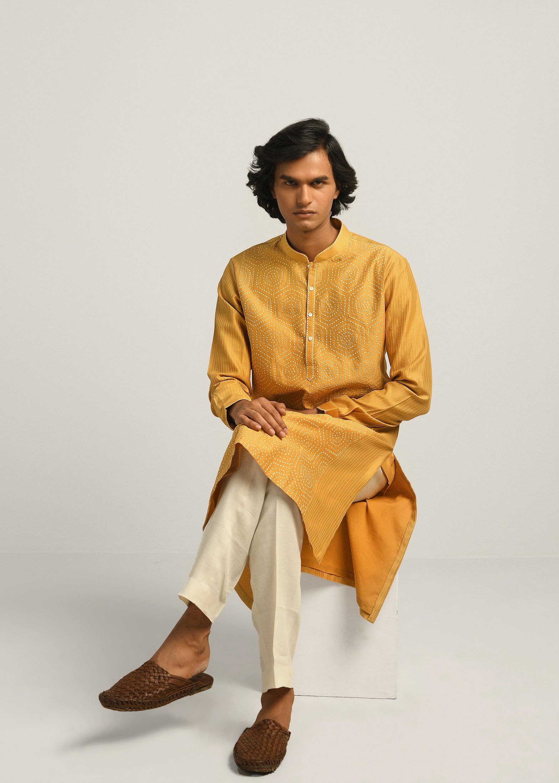 COUNTRYMADE Kurtas Hexa Dots hand Emb kurta Set ensemble kurta moutarde