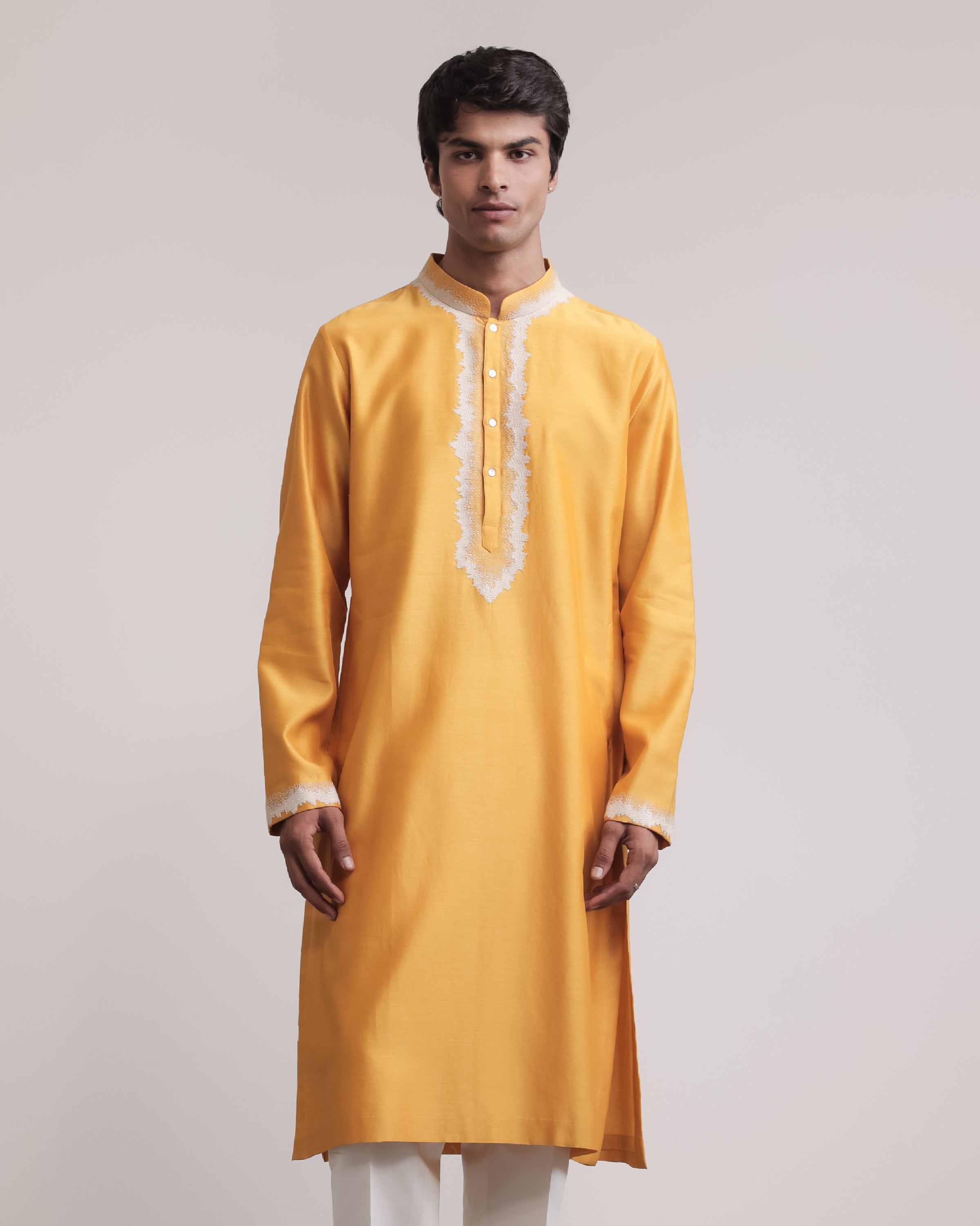 COUNTRYMADE Kurtas Trail Dust Placket Kurta Set en soie Chanderi