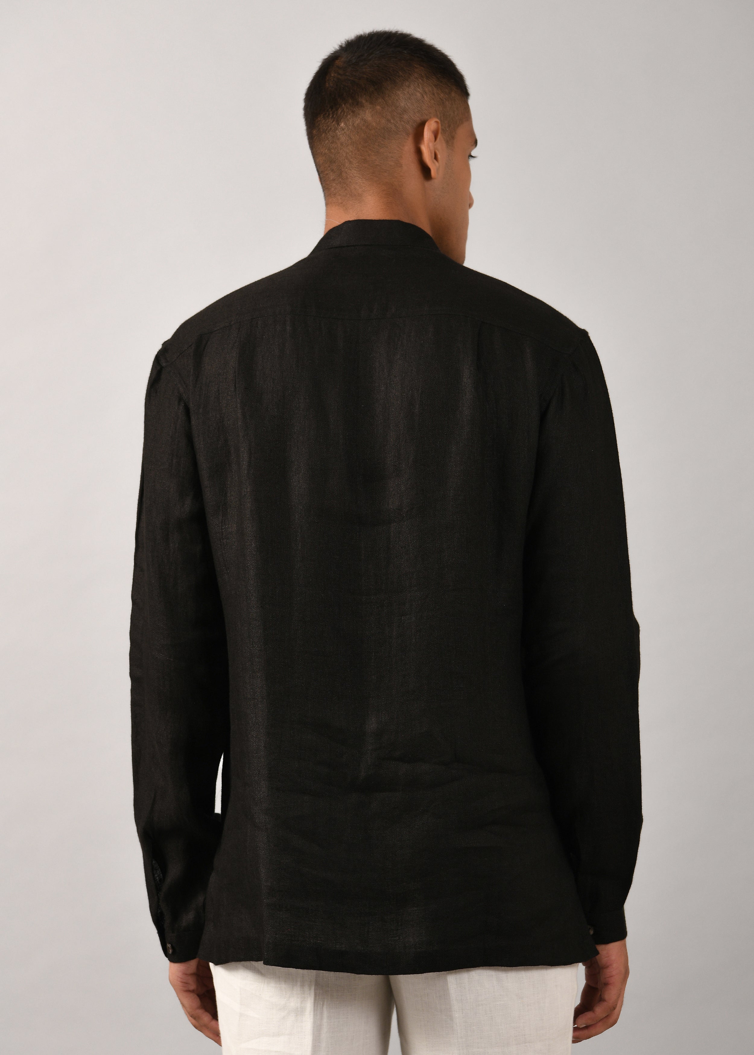 COUNTRYMADE Shirts Horizon Shirt chemise noire en lin brodée