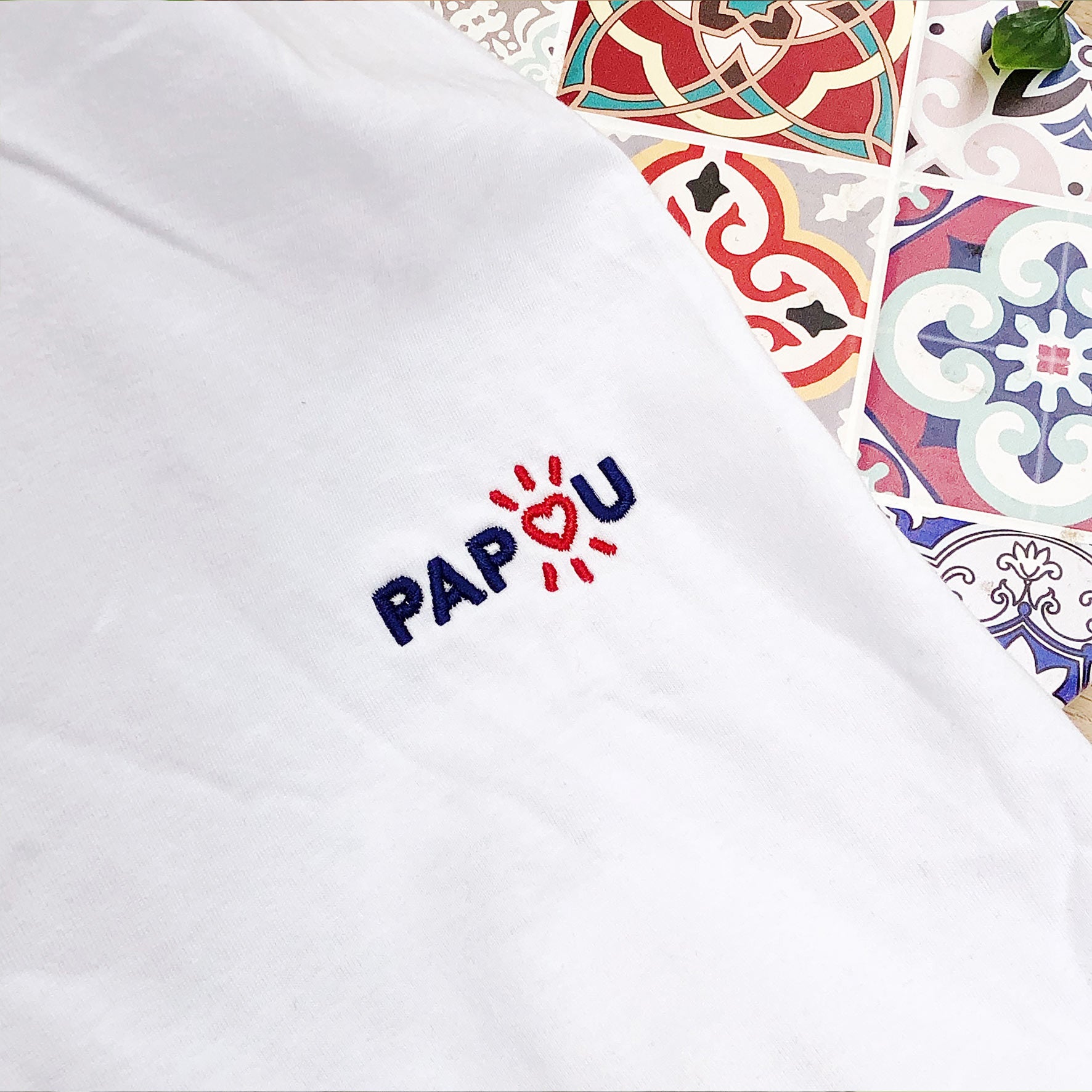 Juste Un T-shirt T-shirts Brodés Papou coffret brodé