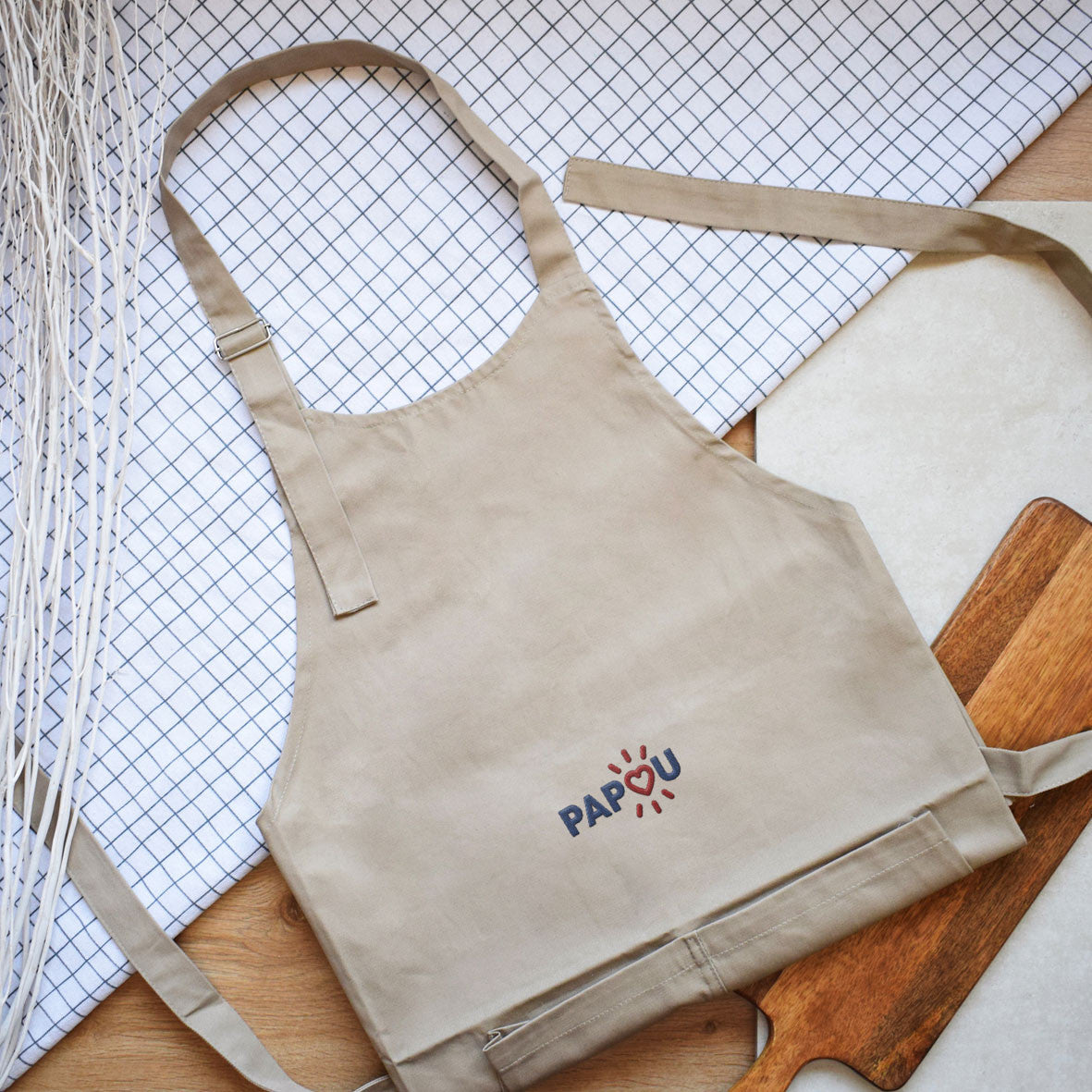 Juste Un T-shirt Tabliers Papou tablier brodé bleu marine