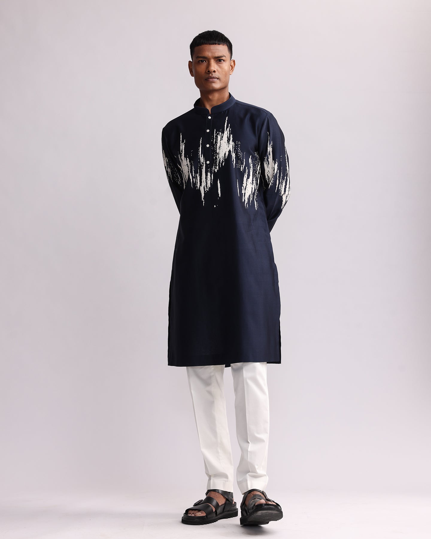 COUNTRYMADE Kurtas Ikat Shadow Hand Embroidered Kurta Set kurta brodé main 2 pièces