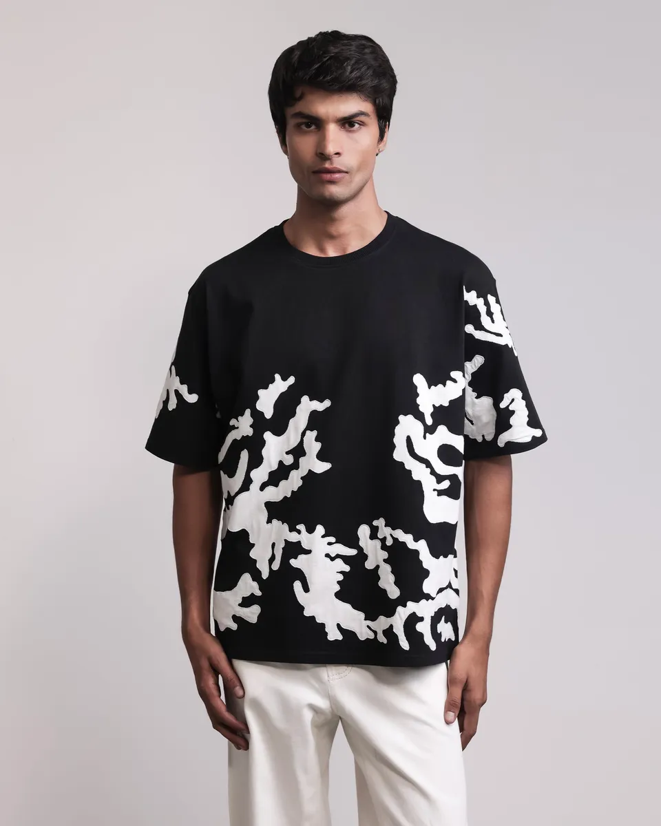COUNTRYMADE T-shirts CAMOUFLAGE T-SHIRT T-shirt noir en coton brodé