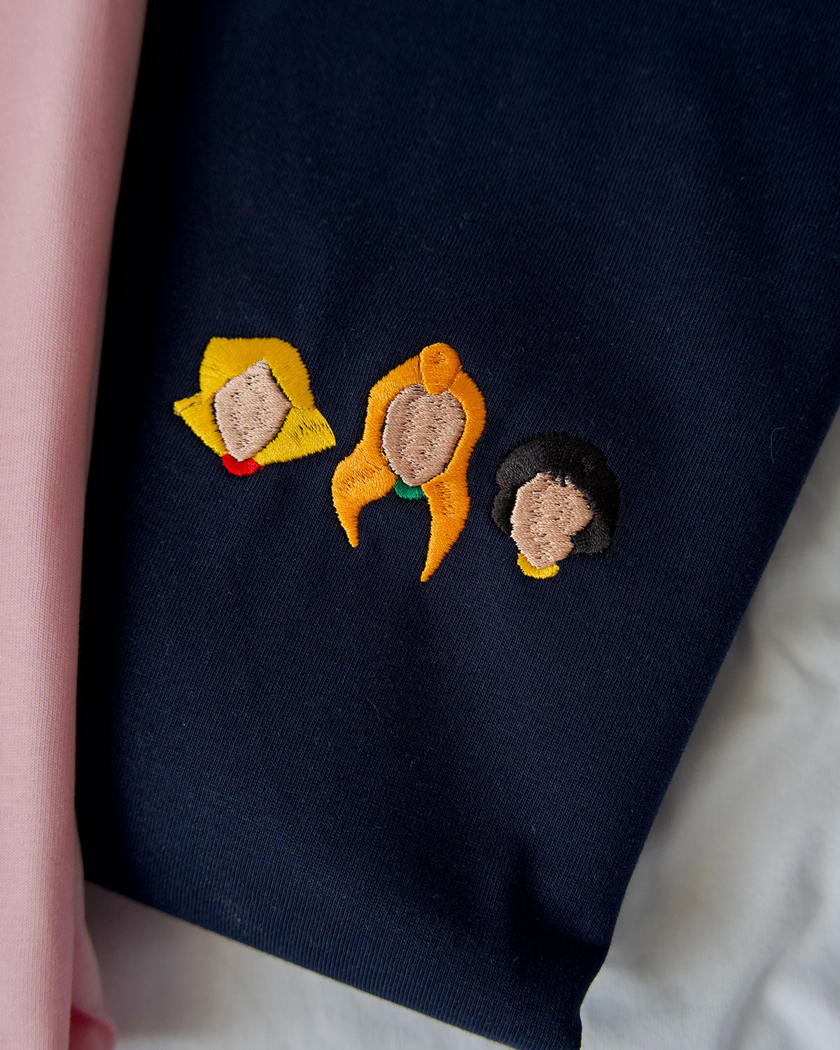 Juste Un T-shirt T-shirts Brodés Totally Spies t-shirt coton biologique
