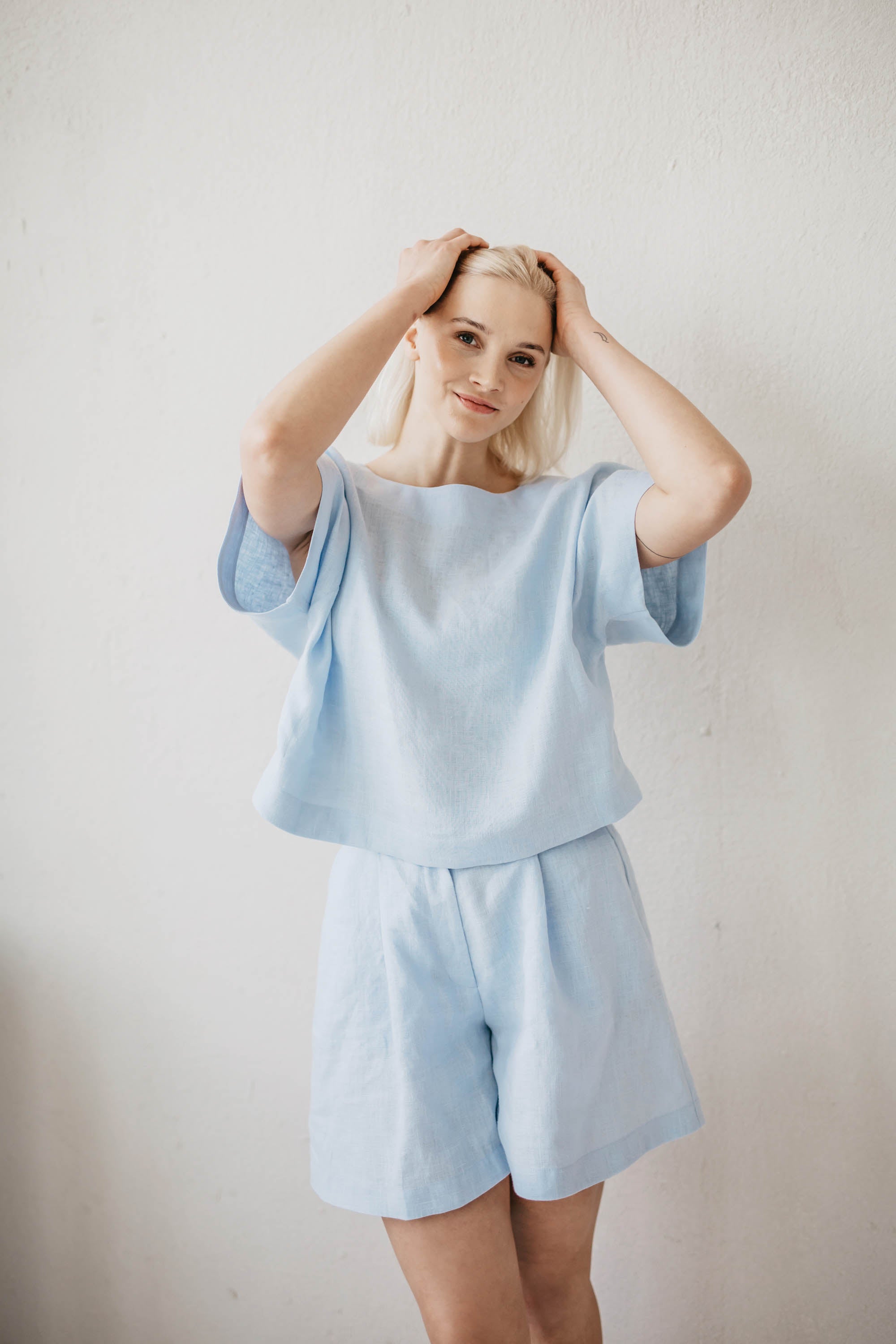 Laumė linen Linen Bottoms Urtė short en lin bleu ciel