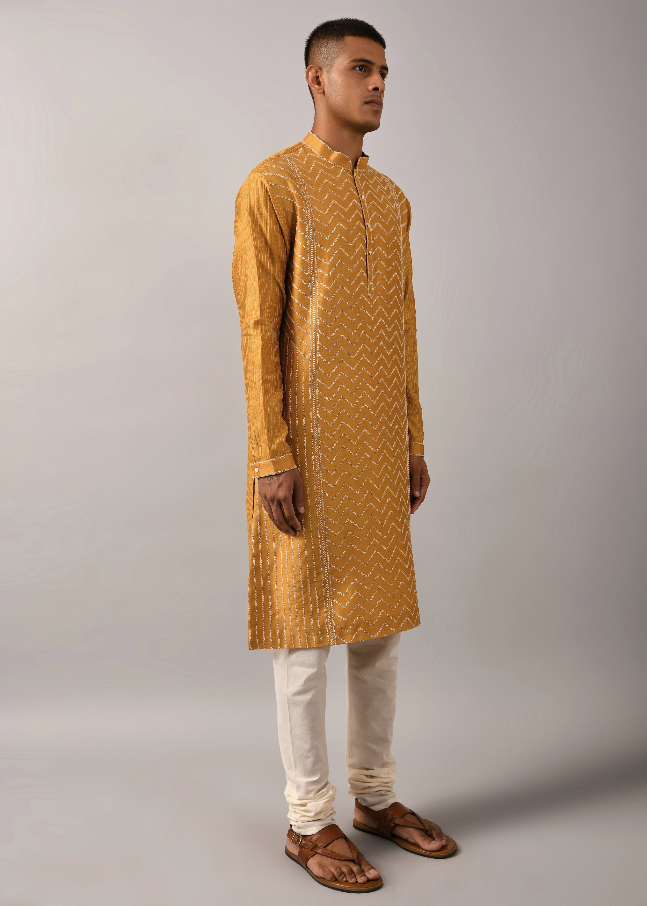 COUNTRYMADE Kurtas Chevron Hand Embroidered Kurta Set ensemble chanderi moutarde