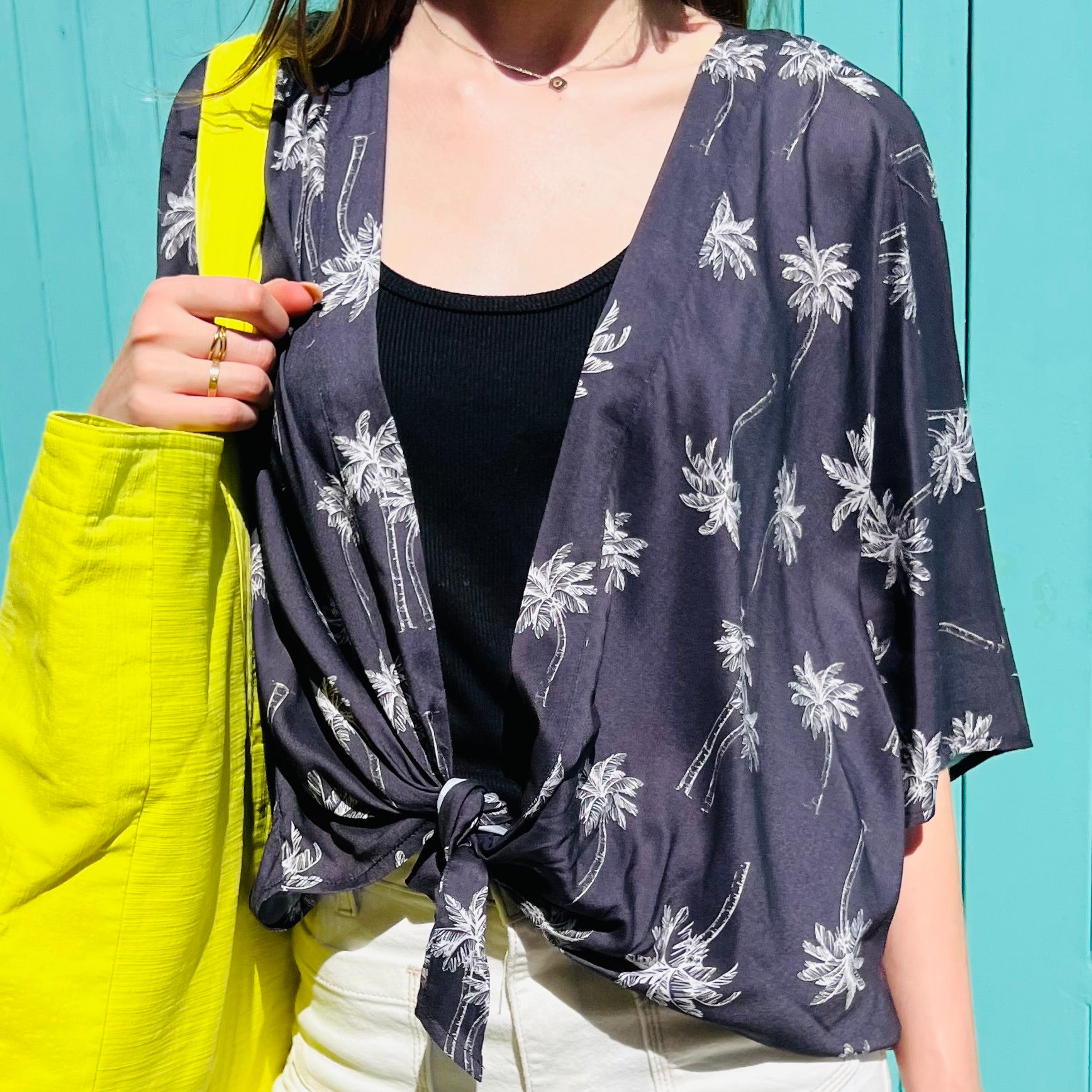 PANTRUCHE Kimonos GIGI Palmiers kimono court taille unique en viscose