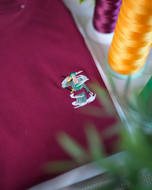 Juste Un T-shirt T-shirts Brodés Roronoa Zoro T-shirt coton bio