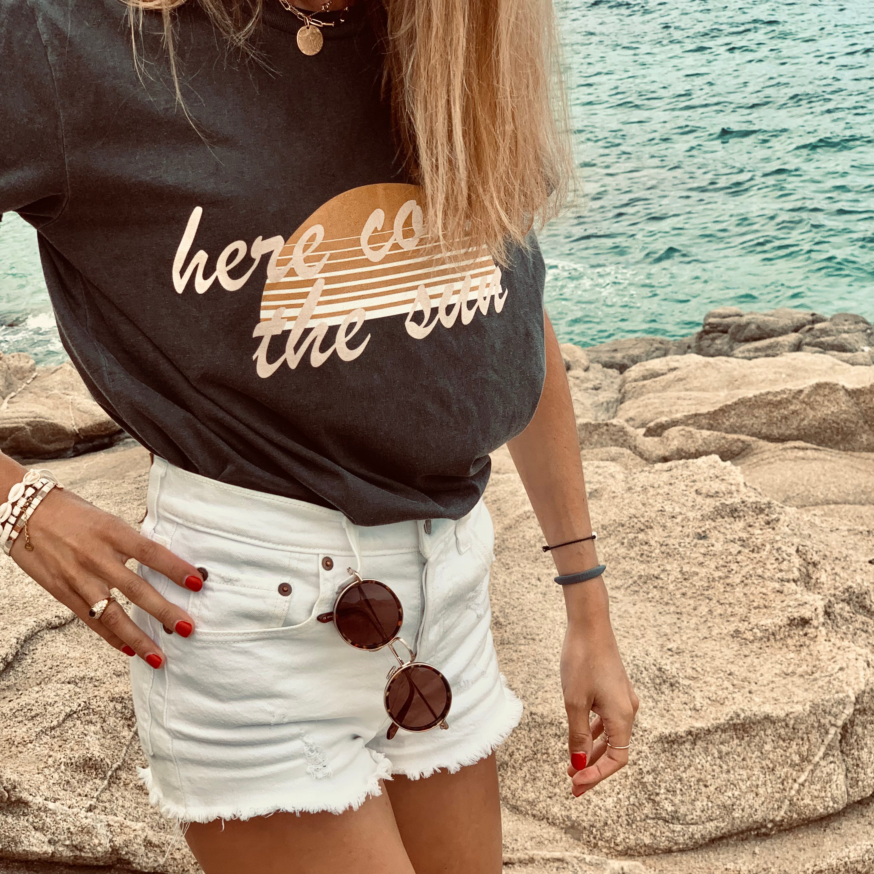 PANTRUCHE T-shirts Here comes the sun T-shirt carbone S–L coton bio
