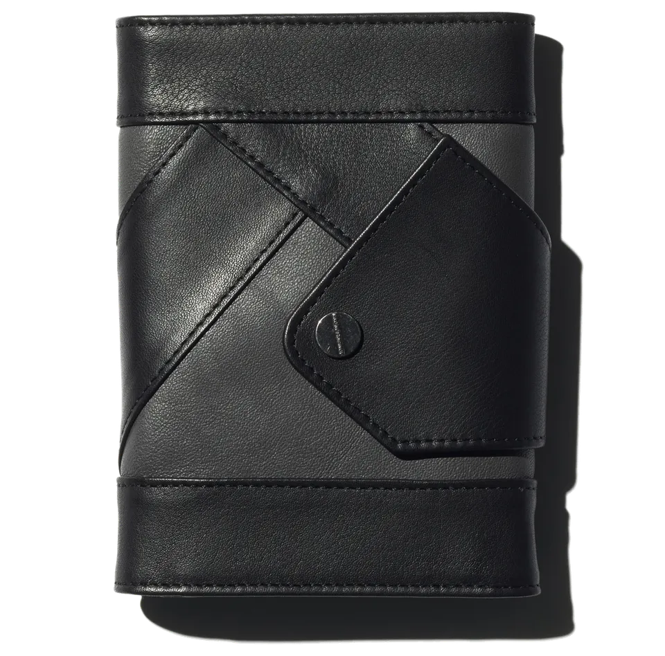 Kiko Kostadinov Bags ORVOS K-Wallet portefeuille cuir Ash Grey / Obsidian Black