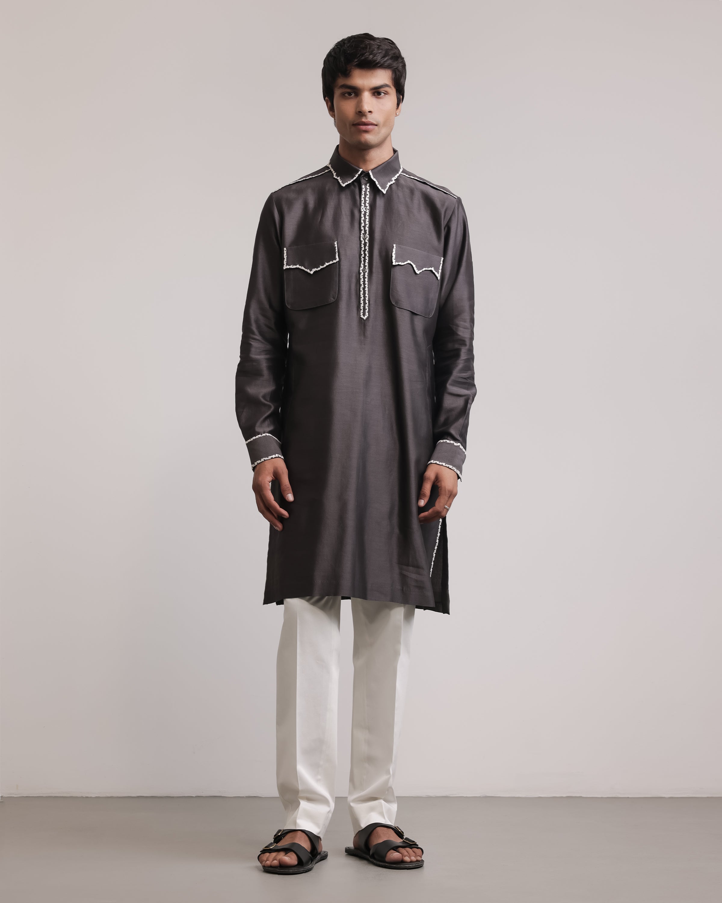 COUNTRYMADE Kurtas Fractured Lines Pocket Kurta Set ensemble kurta en soie