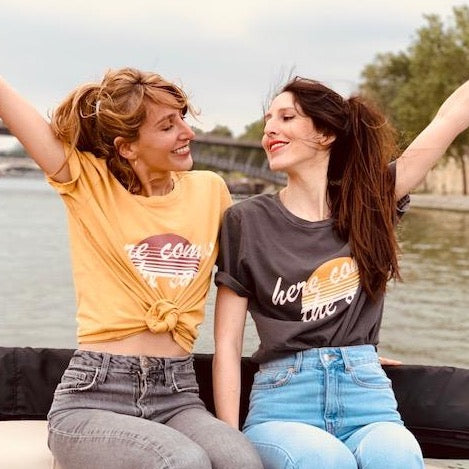 PANTRUCHE T-shirts Here comes the sun T-shirt carbone S–L coton bio