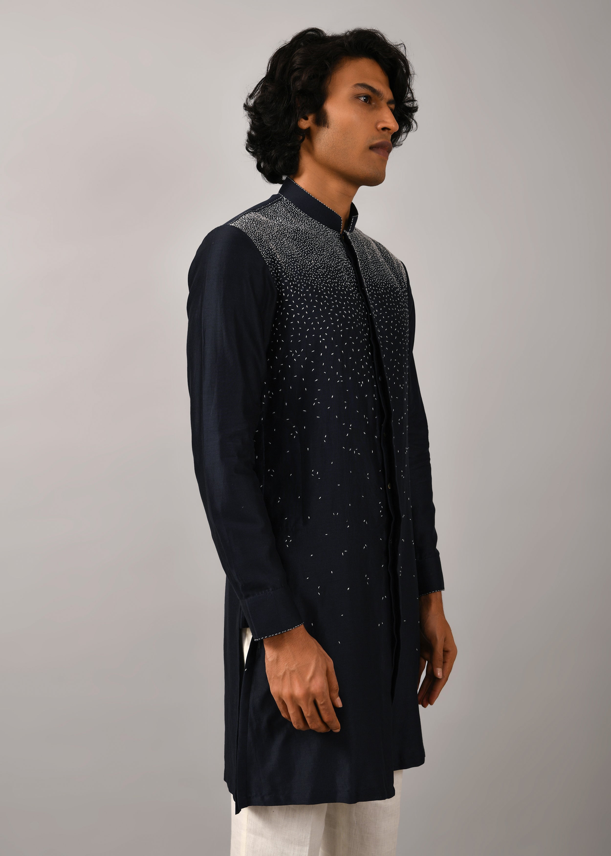 COUNTRYMADE Kurtas Night Sky Front Open Embroidered Kurta bleu marine