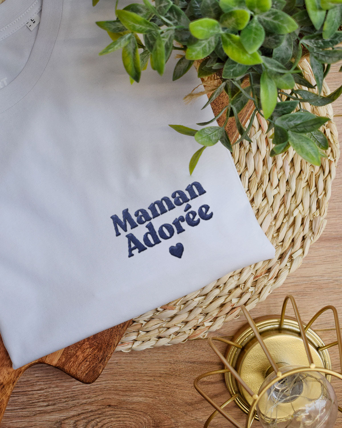 Juste Un T-shirt T-shirts Brodés Maman Adorée T-shirt femme