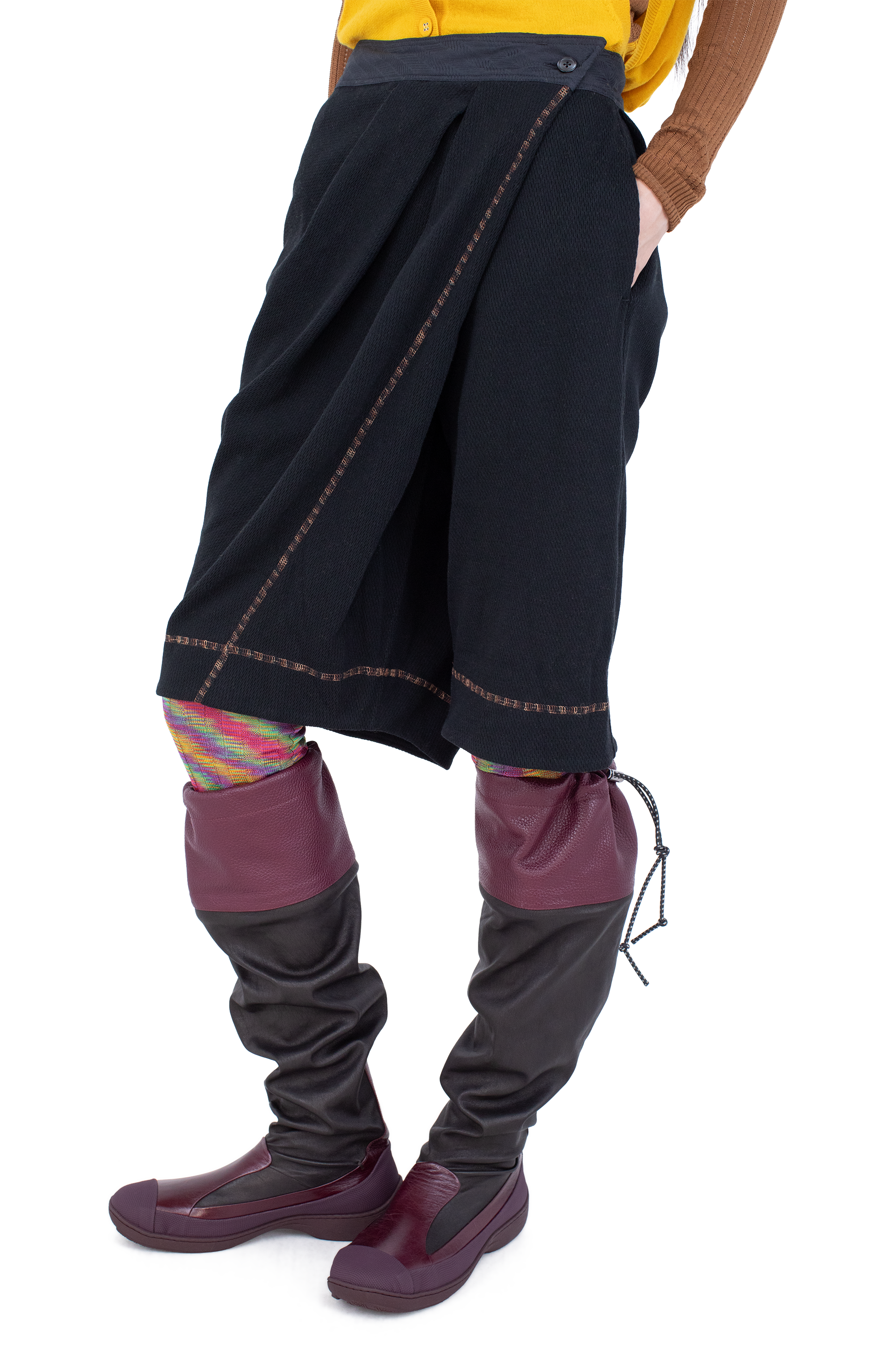 Kiko Kostadinov Bottoms PETREL Draped Culottes jupe-culotte noire en piqué de coton