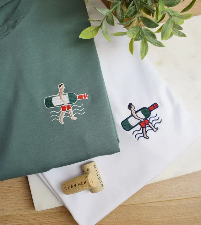 Juste Un T-shirt T-shirts Brodés Surf Vin t-shirt brodé coloris au choix