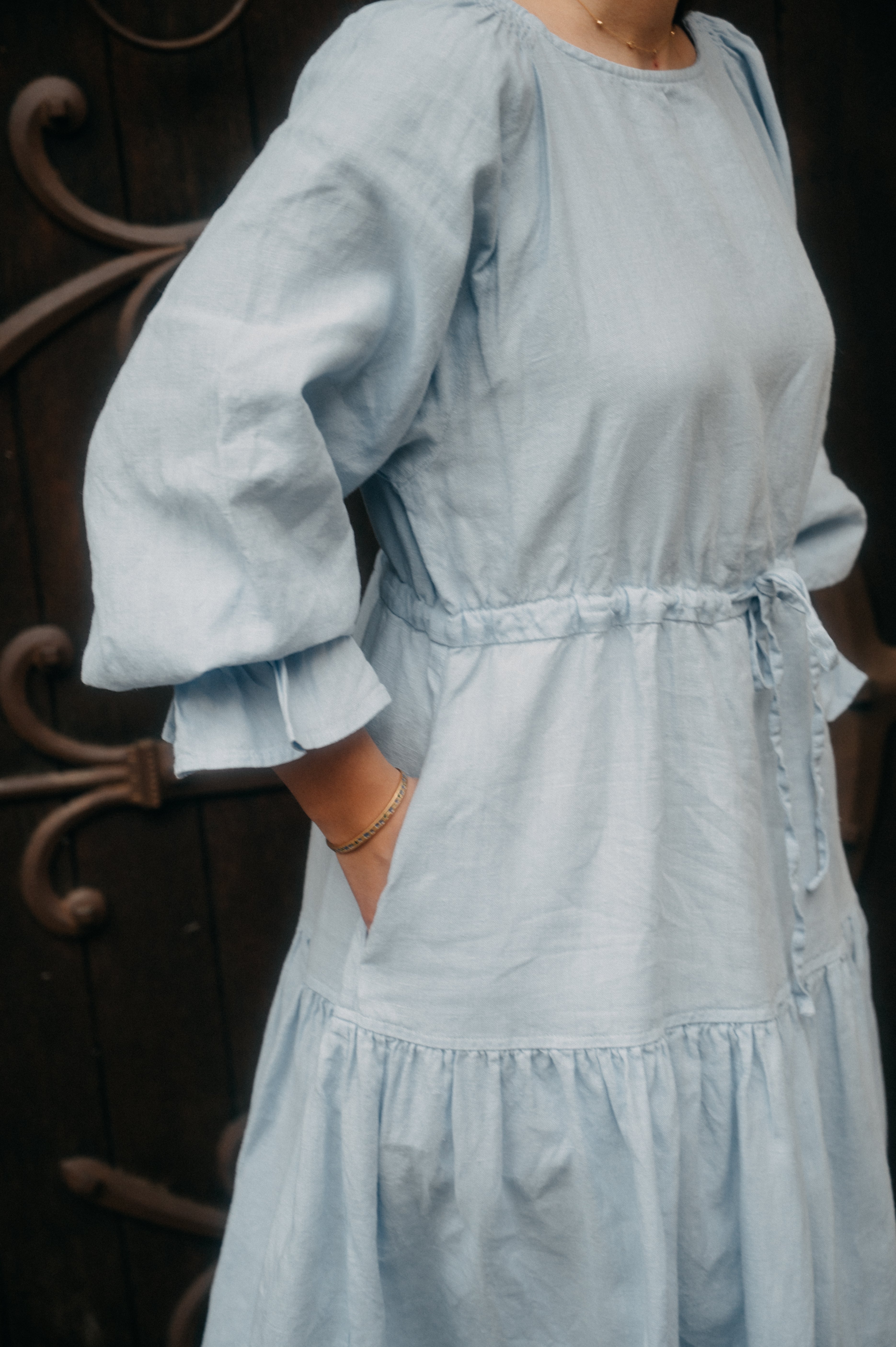 Laumė linen Linen Dresses Beatrix robe en lin midi à manches longues