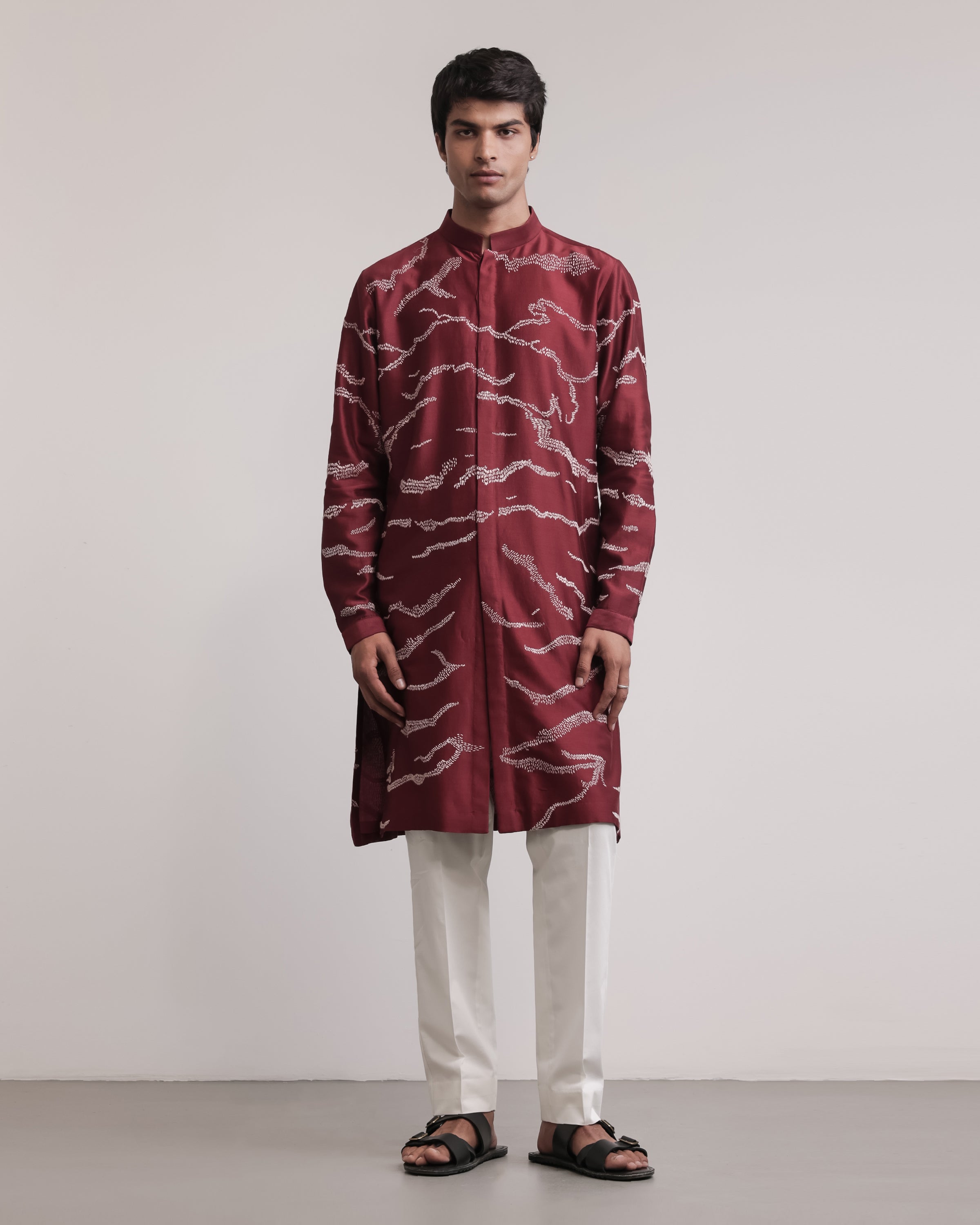 COUNTRYMADE Kurtas Trail Marker All Over Kurta Set ensemble kurta en soie