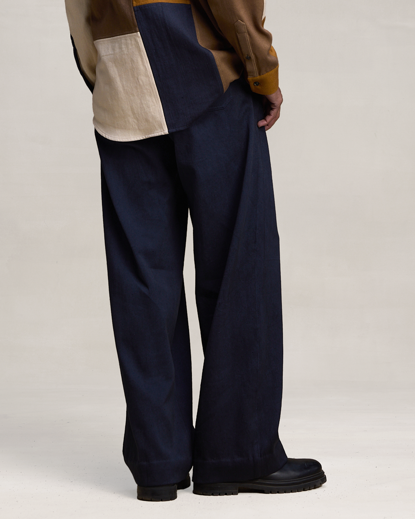 COUNTRYMADE Trousers HANDLOOM PLEATED PANTS pantalon plissé en denim