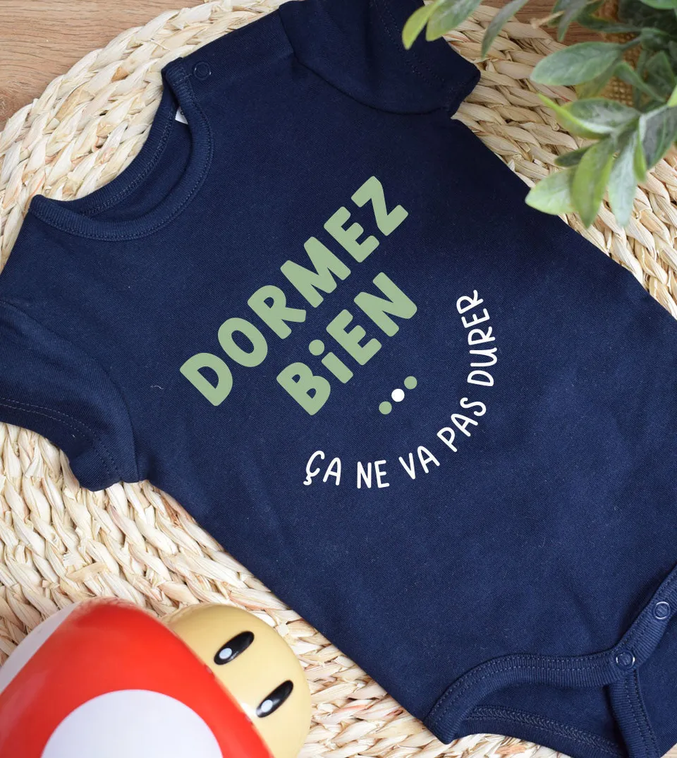 Juste Un T-shirt Bébé Dormez bien body bébé